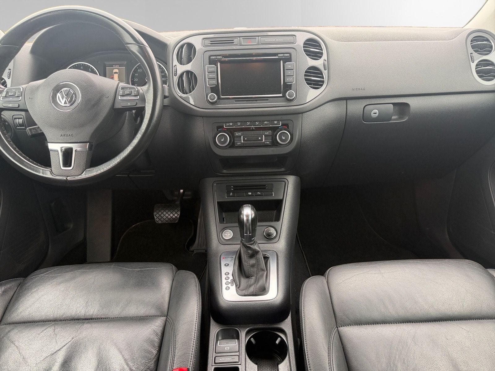 VW Tiguan 2.0 TSI Sport&Style 4Motion DSG-image-9