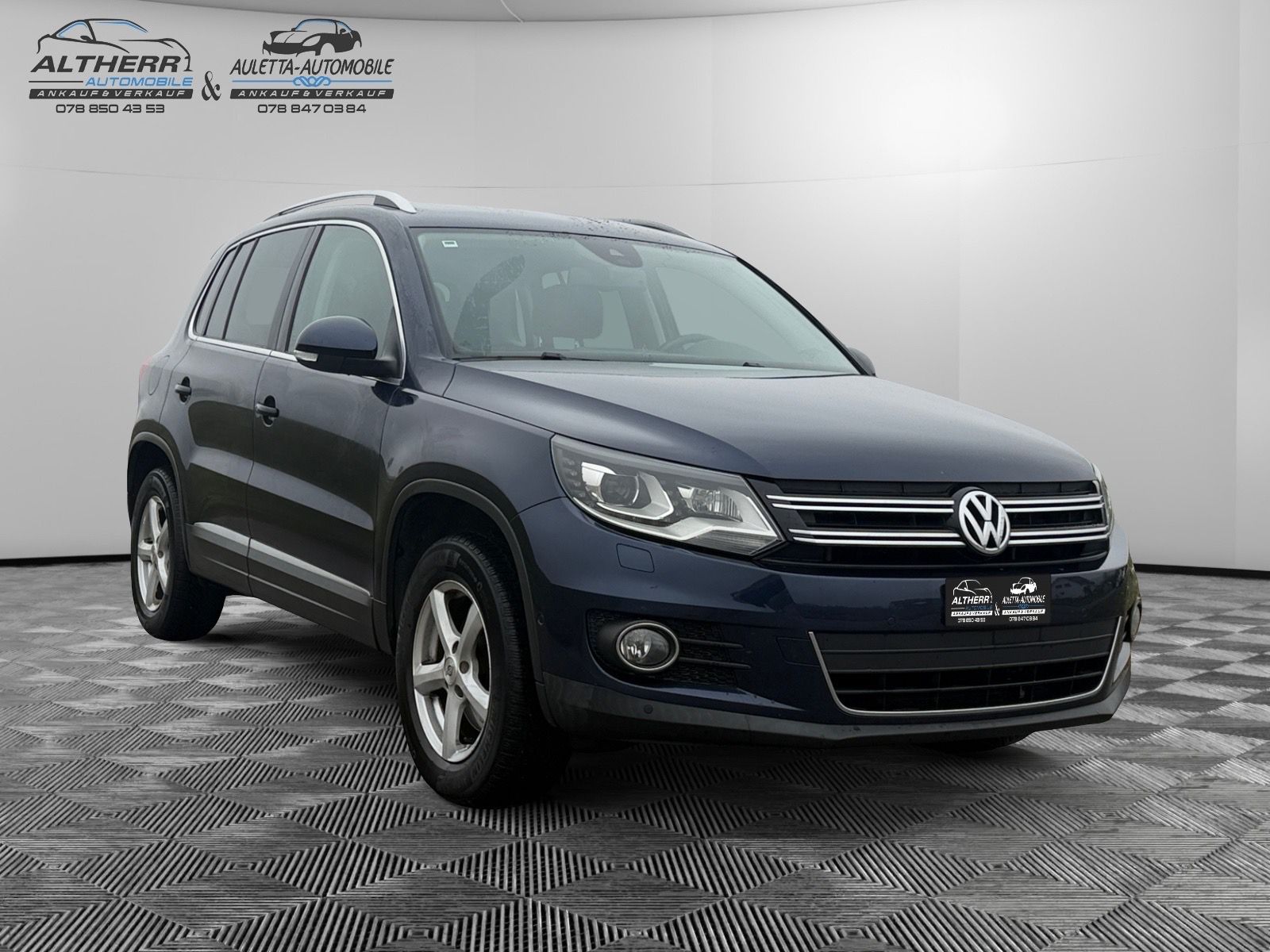 VW Tiguan 2.0 TSI Sport&Style 4Motion DSG-showroom-element-2