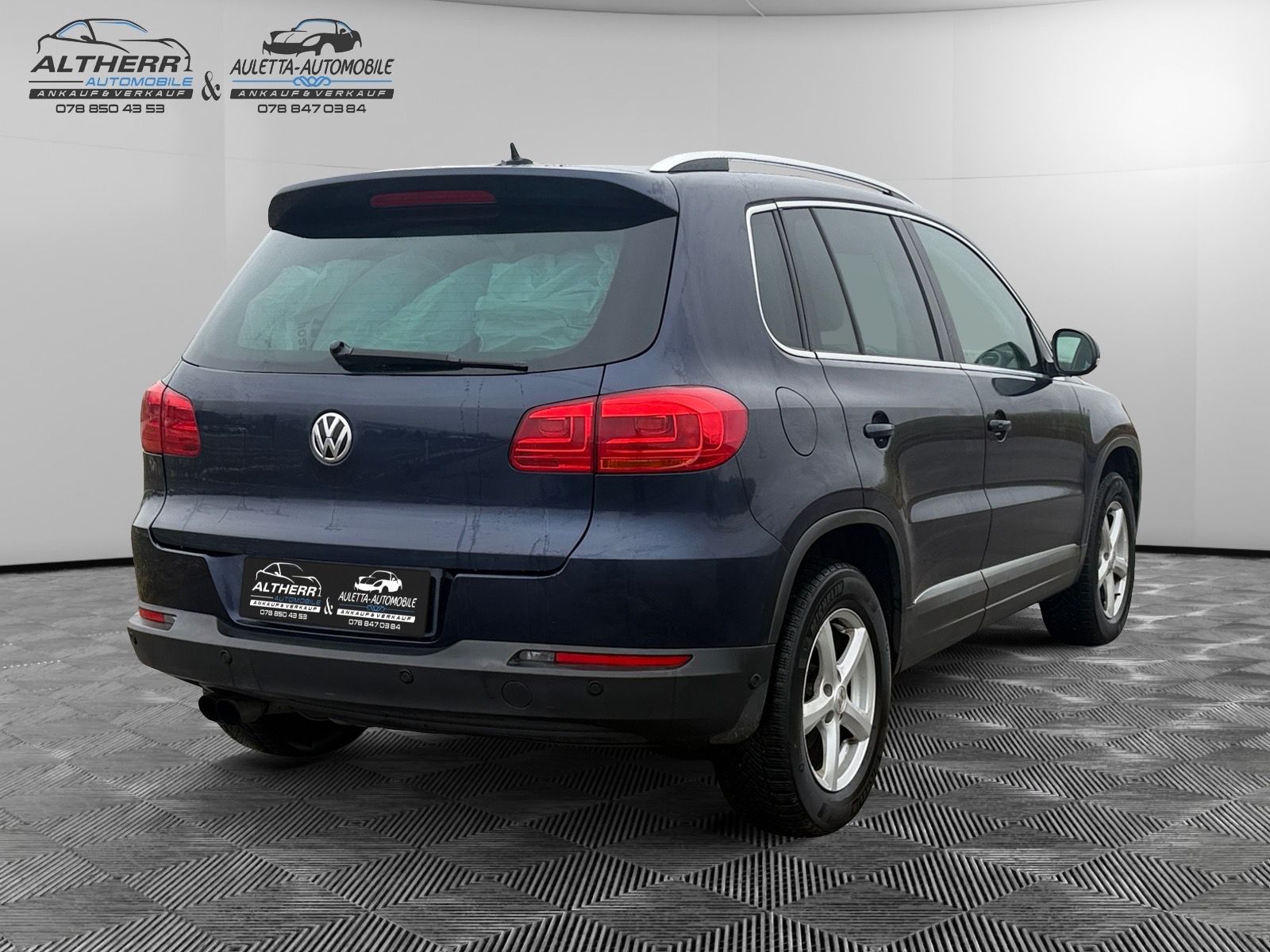 VW Tiguan 2.0 TSI Sport&Style 4Motion DSG-showroom-element-3
