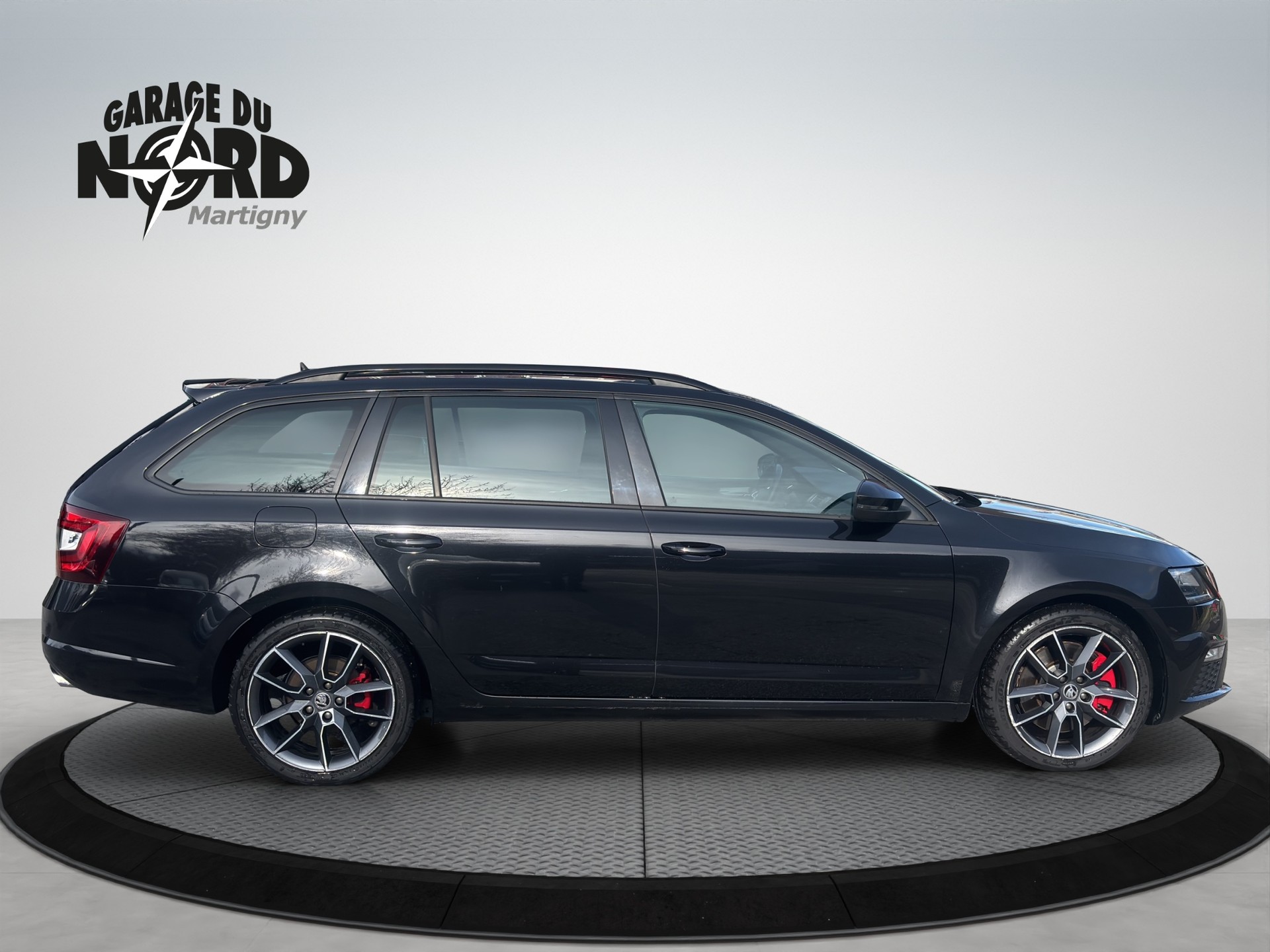 SKODA Octavia Combi 2.0 TSI RS DSG-image-6