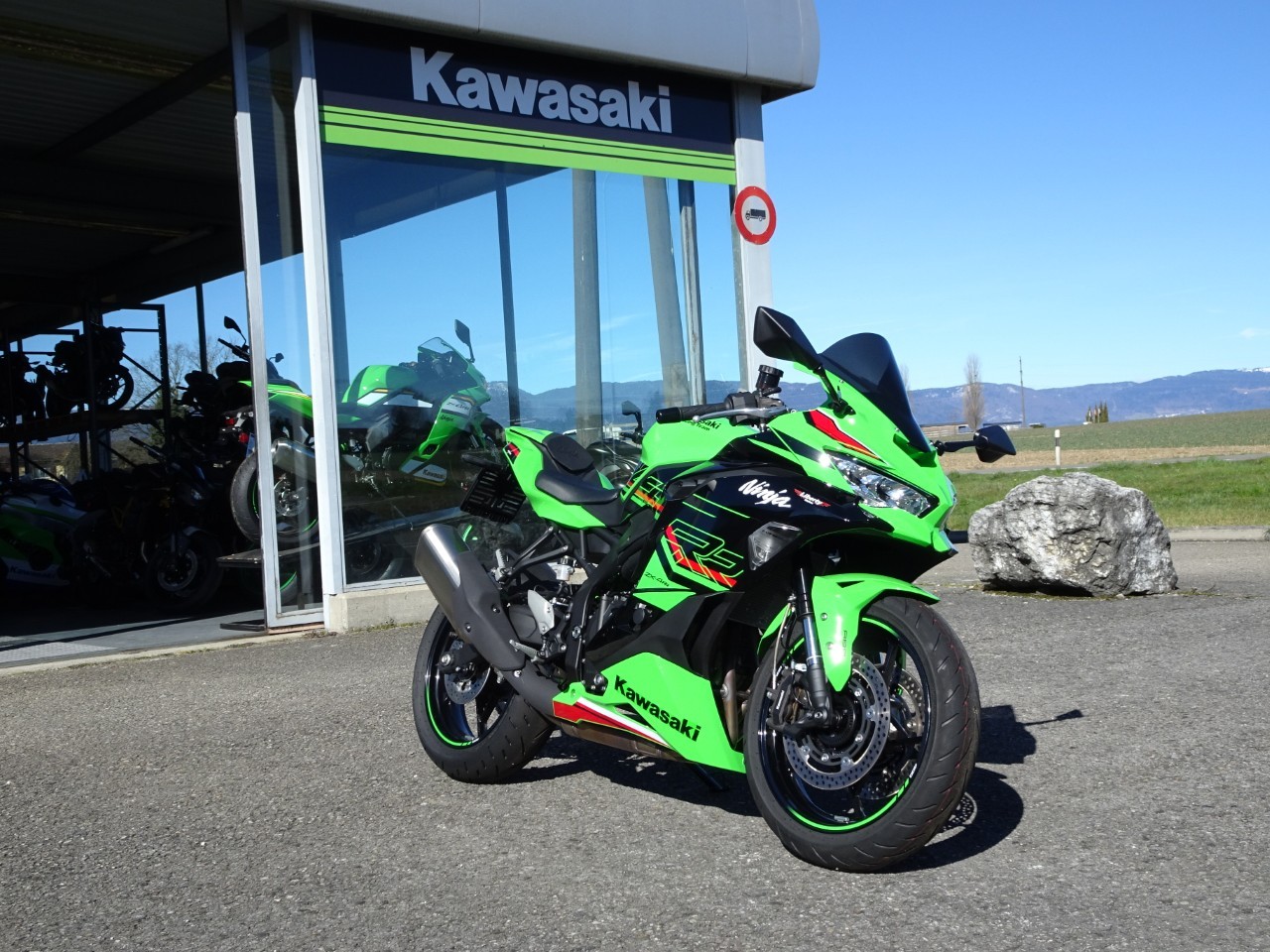 KAWASAKI Ninja ZX-4 RR Kaufen