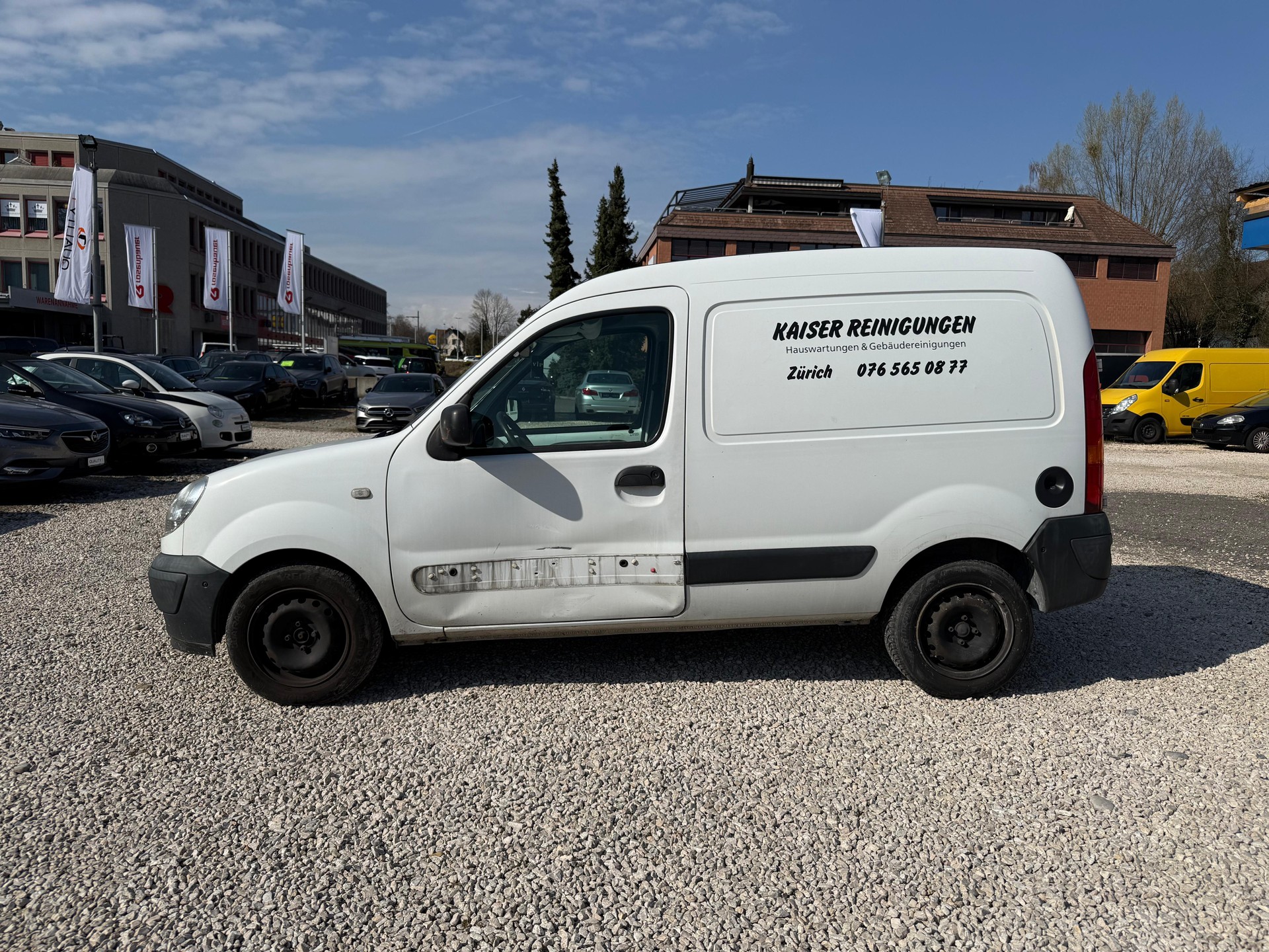 RENAULT Kangoo 1.5 dCi-image-6