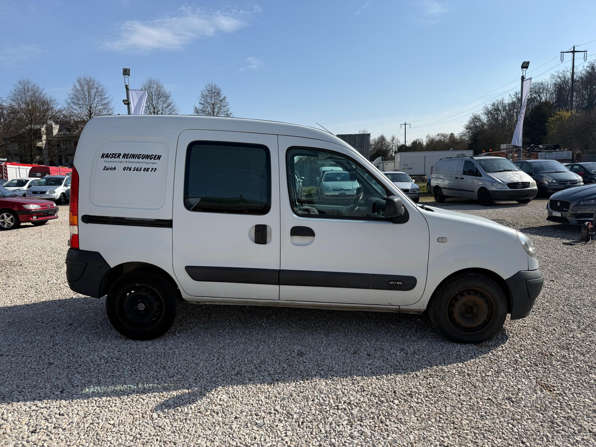 RENAULT Kangoo 1.5 dCi-image-2