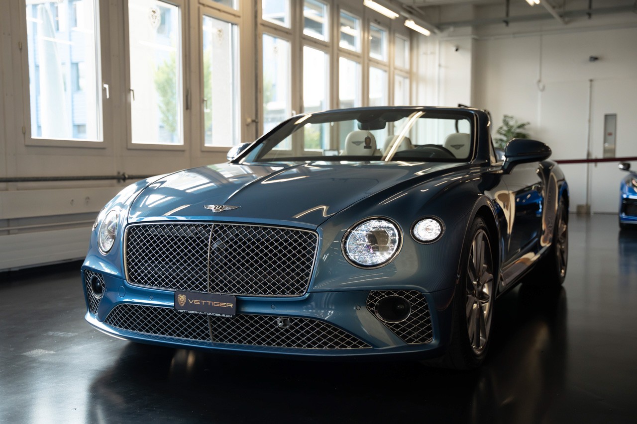 BENTLEY Continental GTC 6.0 W12-image-3