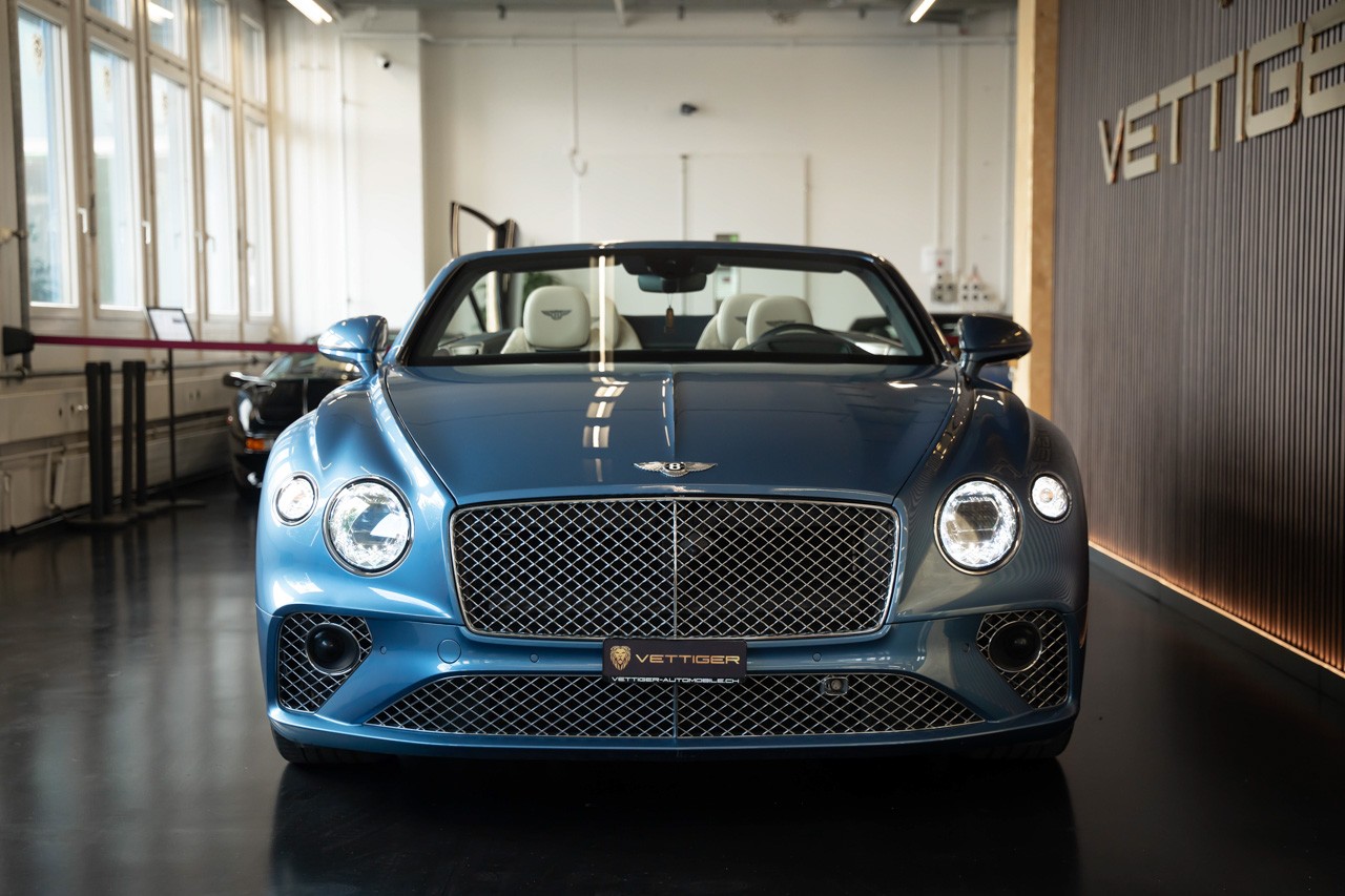 BENTLEY Continental GTC 6.0 W12-image-2