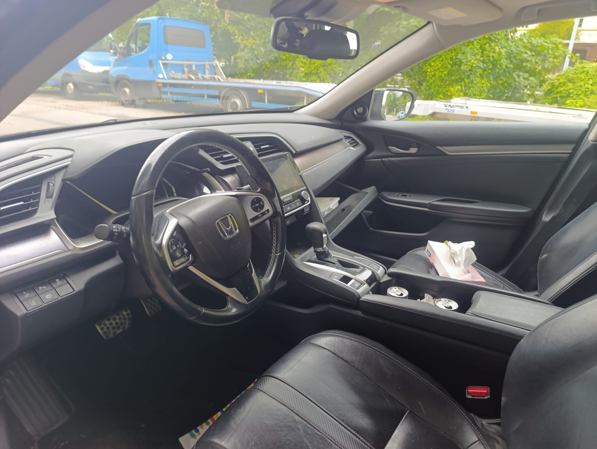 HONDA Civic Sedan 1.5 VTEC Executive Premium CVT — slika 5