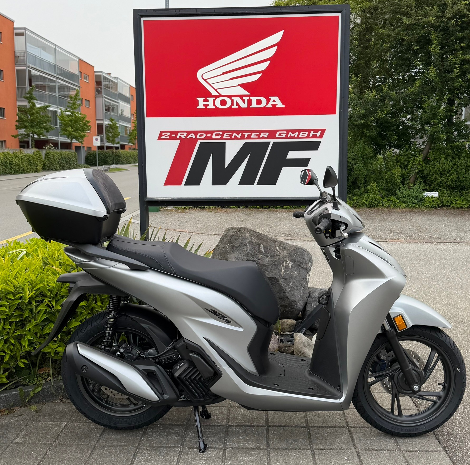 HONDA SH125AD