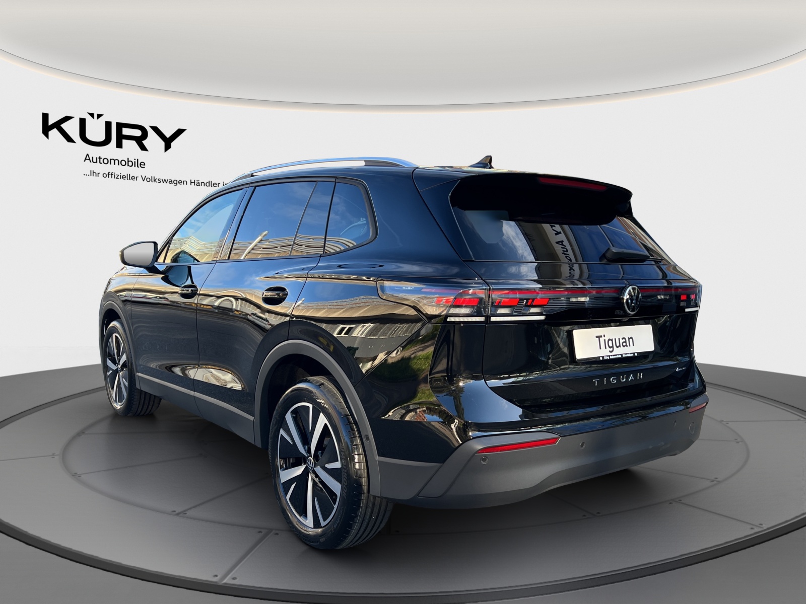 VW Tiguan 2.0 TSI DSG United 4Motion-image-6
