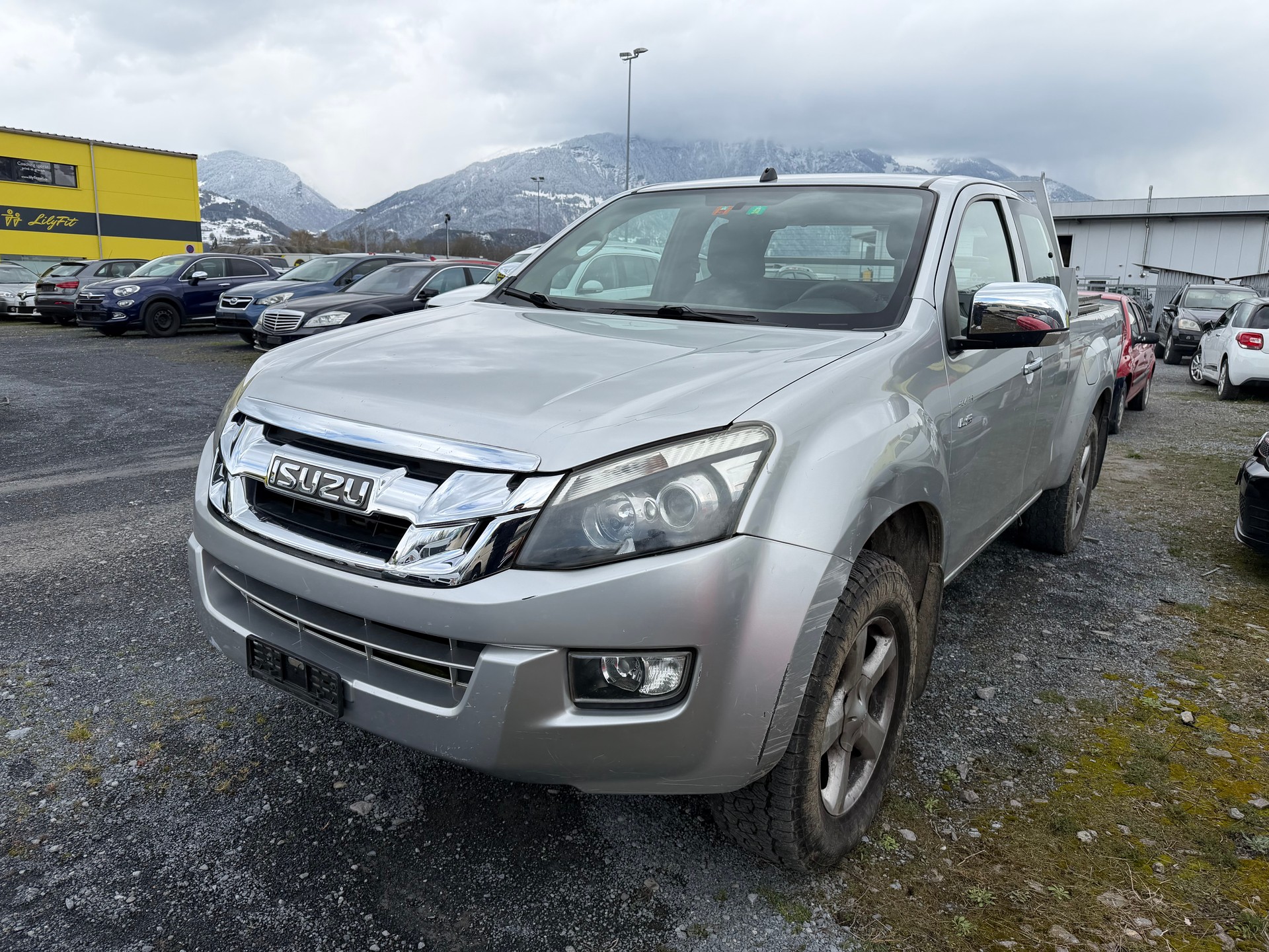 ISUZU D-MAX 2.5 SpaceCab Solar 4x4 A-image-9
