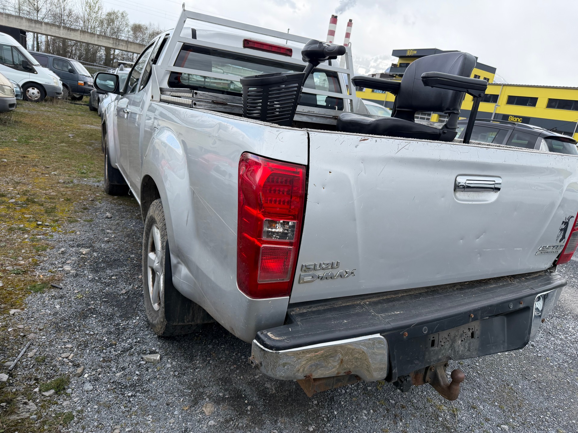 ISUZU D-MAX 2.5 SpaceCab Solar 4x4 A-image-5