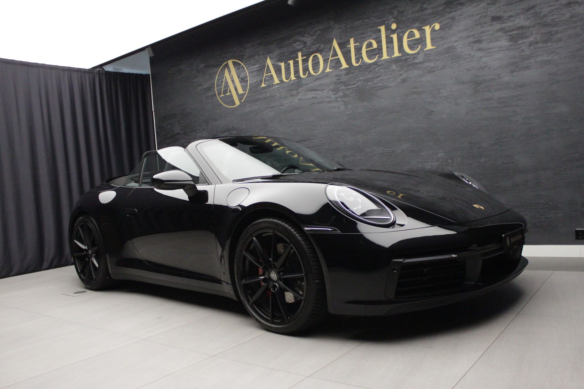 PORSCHE 911 Carrera 4S PDK-image-4