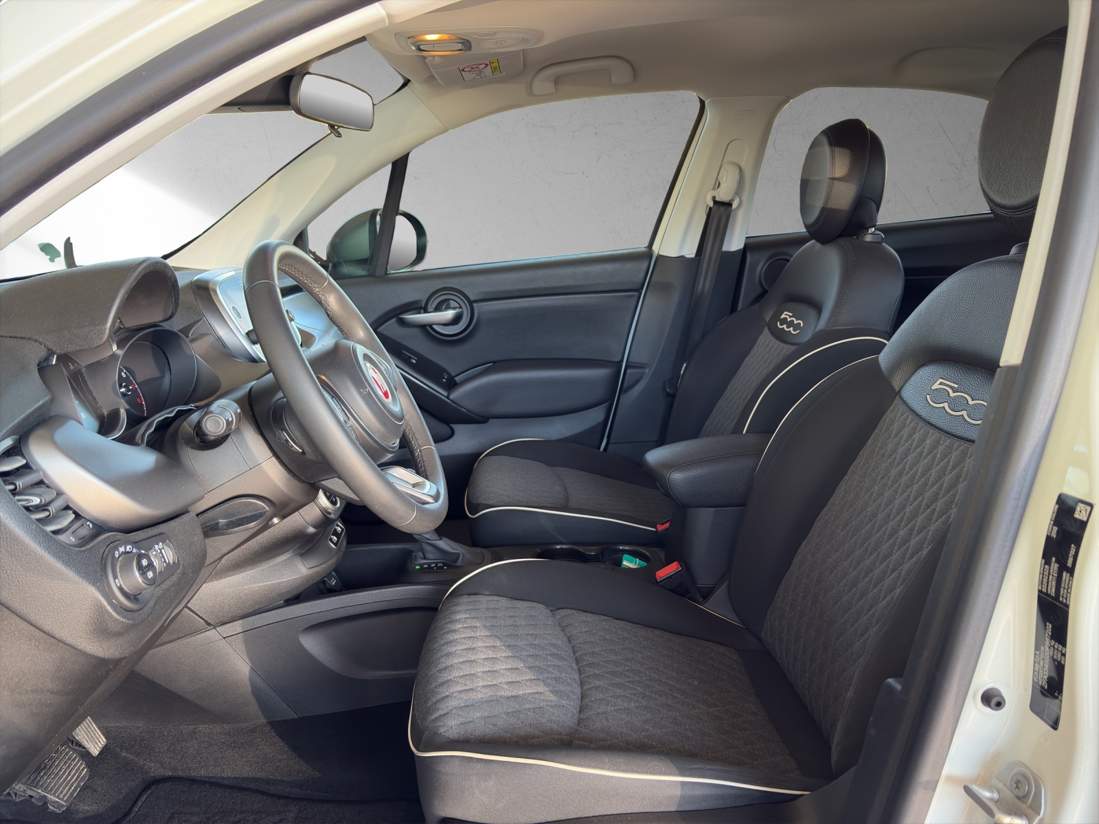 FIAT 500X 1.3 TBGSE City Cross-image-4