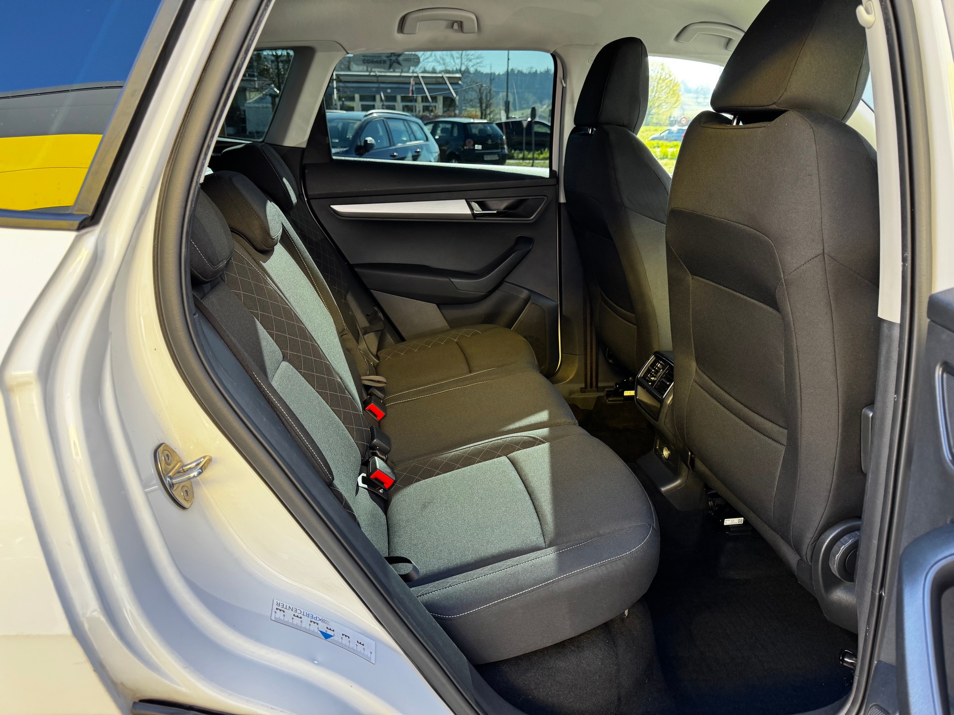 SKODA Karoq 2.0 TDI CR Ambition 4x4 DSG-image-13