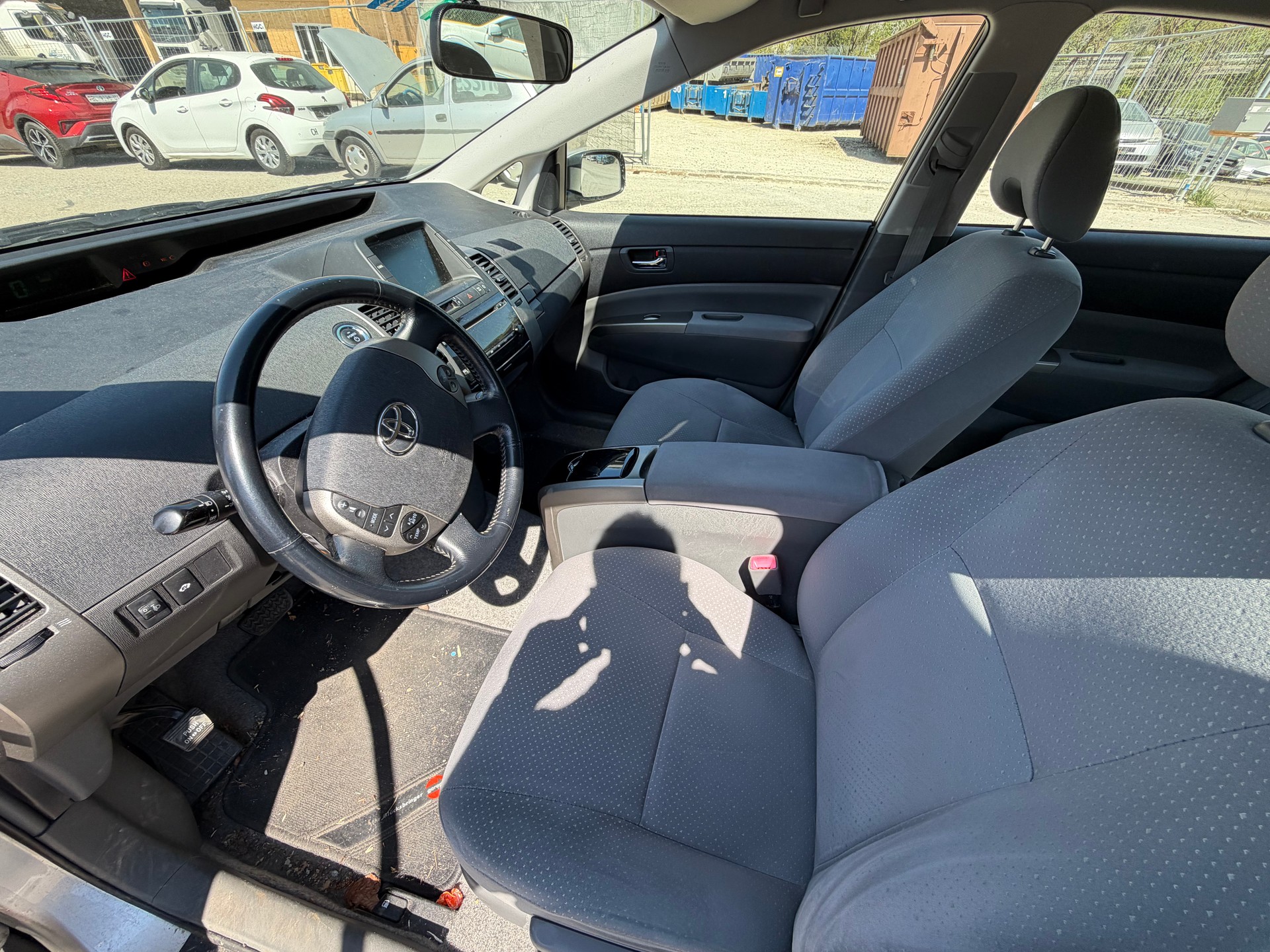 TOYOTA Prius 1.5 16V Hybrid-image-5