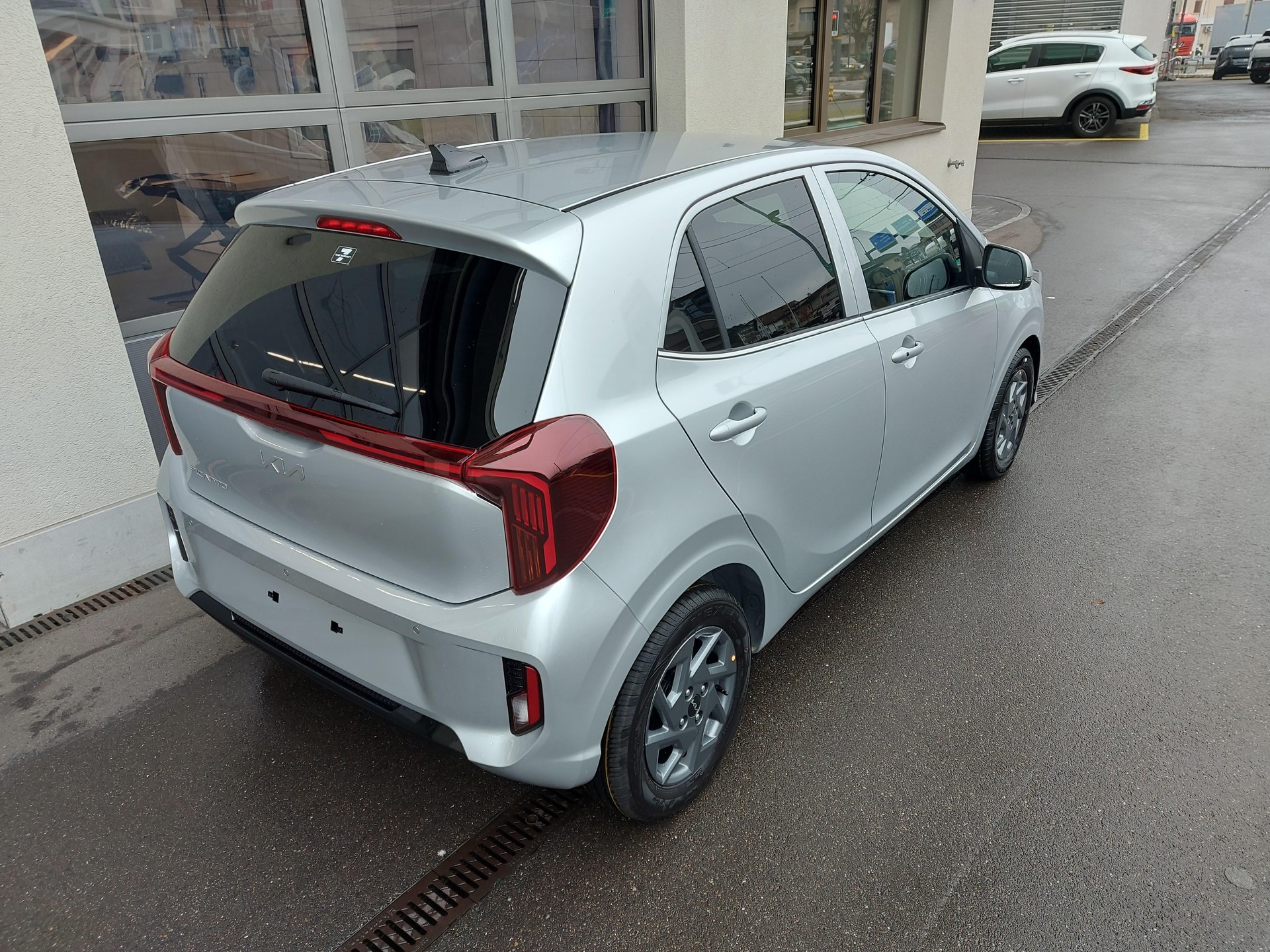 KIA Picanto 1.0 GDi Power-image-8