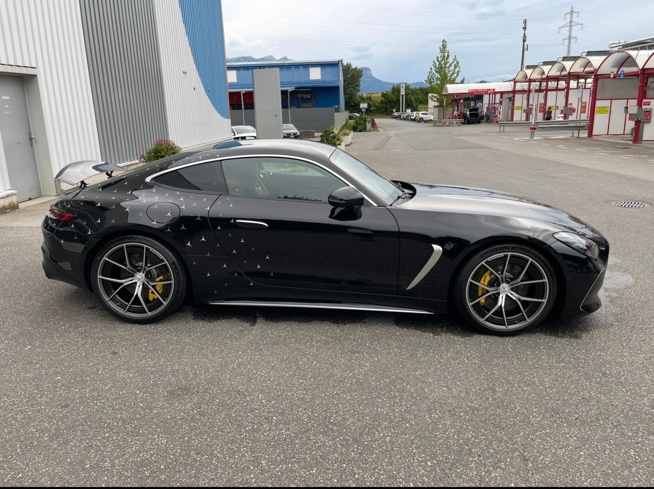 MERCEDES-BENZ AMG GT 63 4matic+-image-2