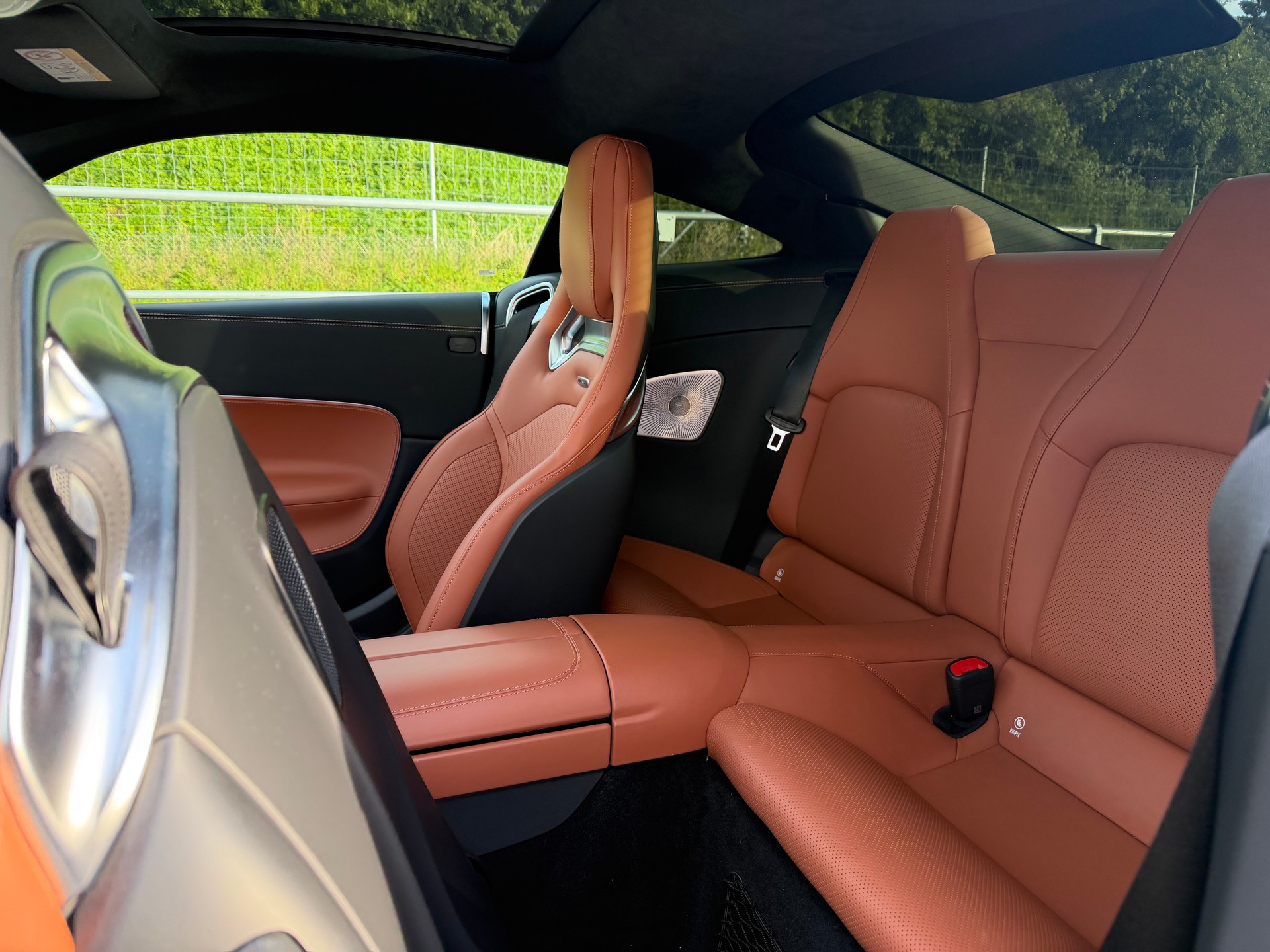 MERCEDES-BENZ AMG GT 63 4matic+-image-4
