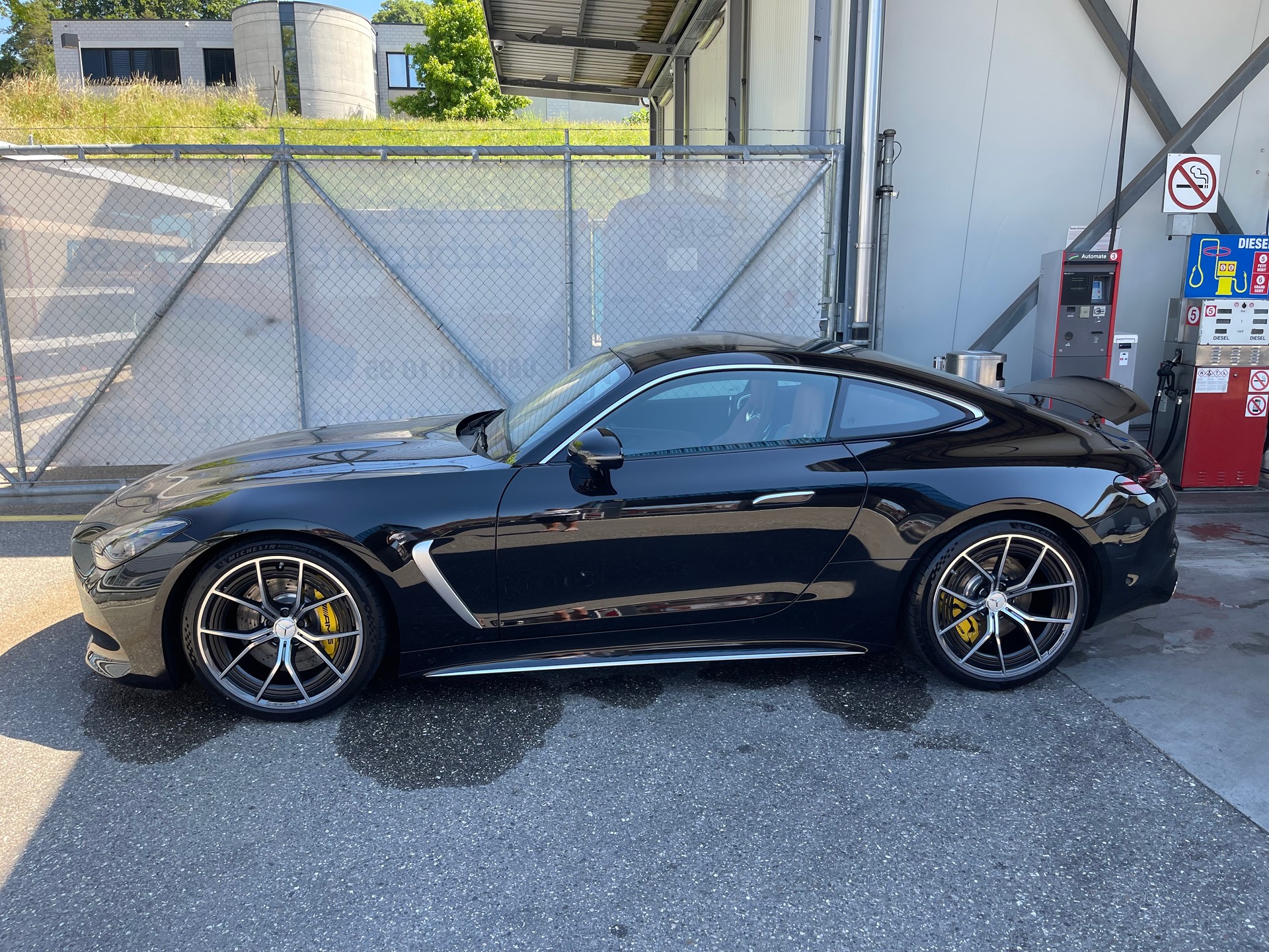 MERCEDES-BENZ AMG GT 63 4matic+-image-0