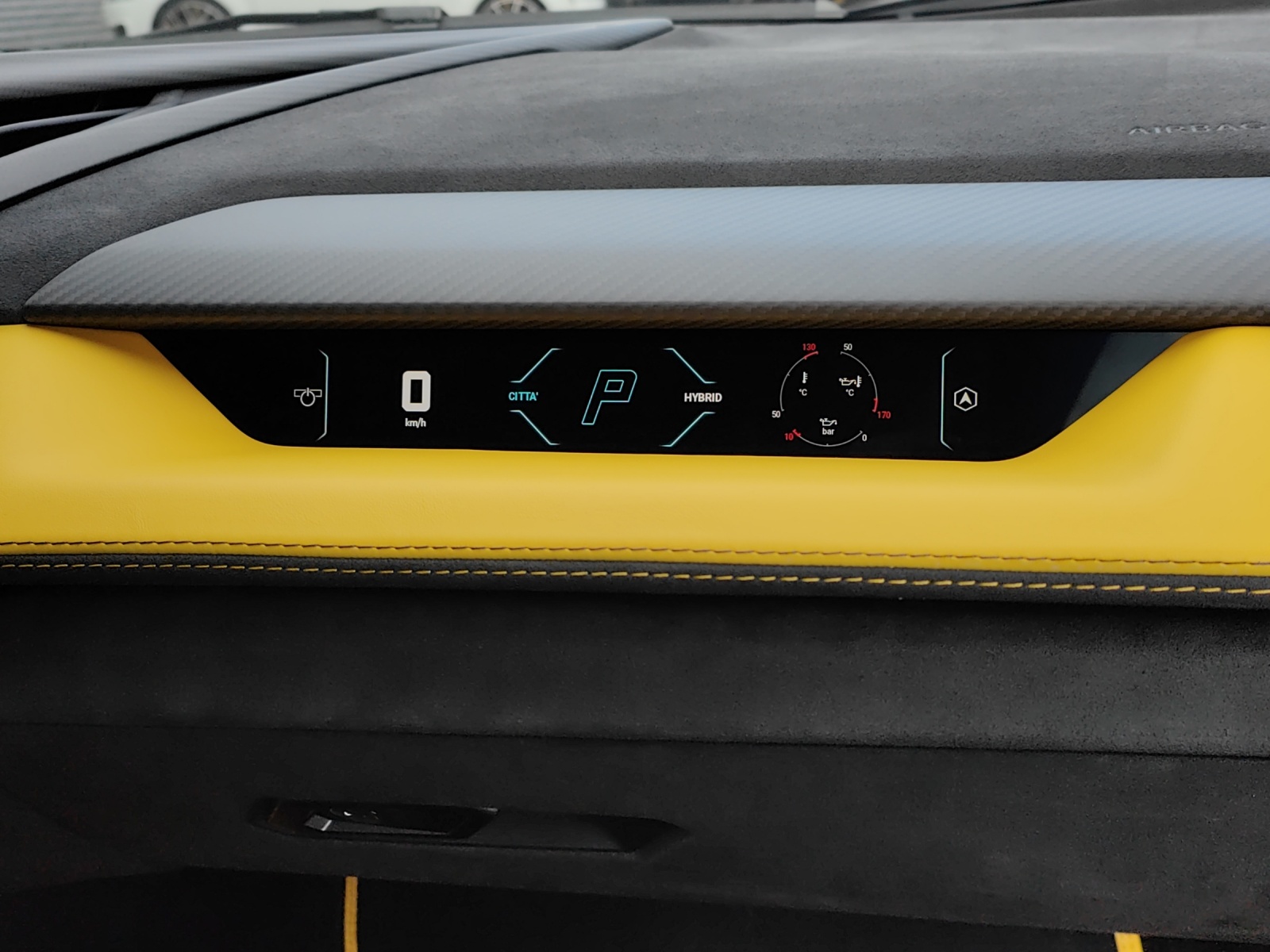 LAMBORGHINI REVUELTO-image-14