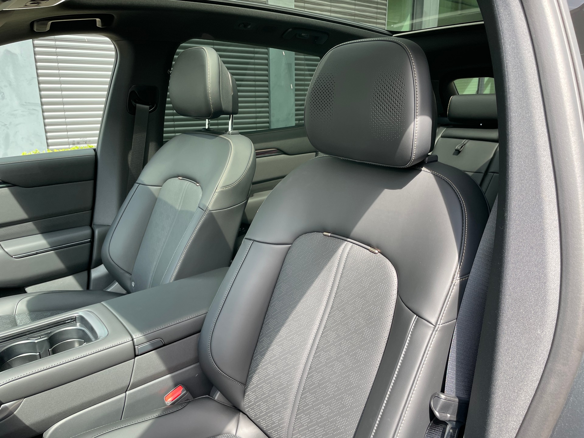 ZEEKR 7X 100kWh Privilege AWD mit Comfort und Cockpitpaket, Modell 2026-image-12