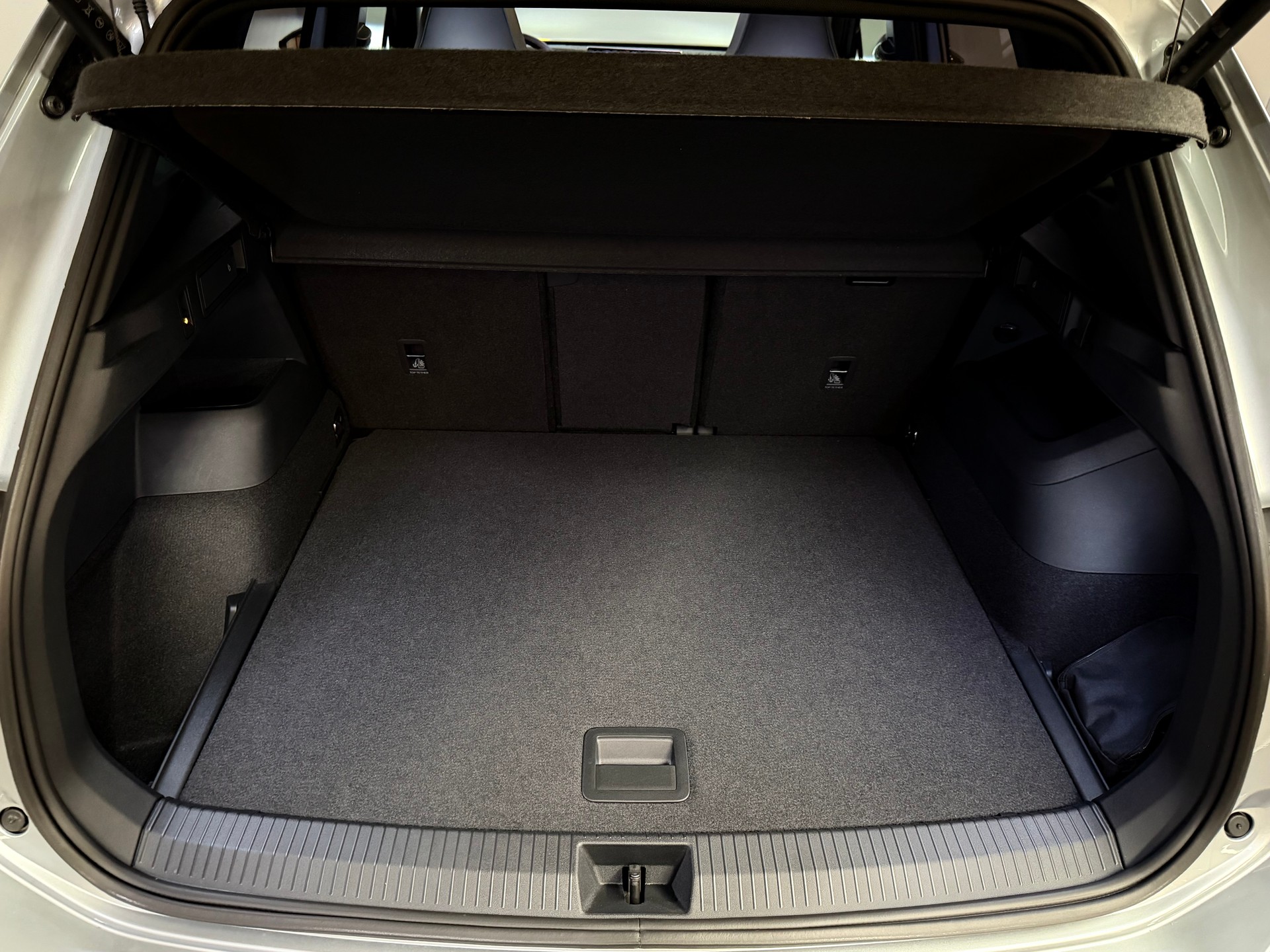 VW Tiguan 2.0 TSI DSG R-Line 4Motion-image-14