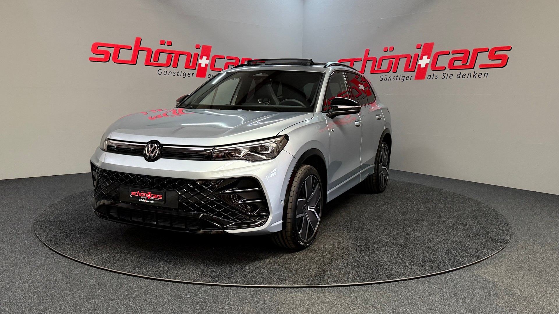 VW Tiguan 2.0 TSI DSG R-Line 4Motion-image-1