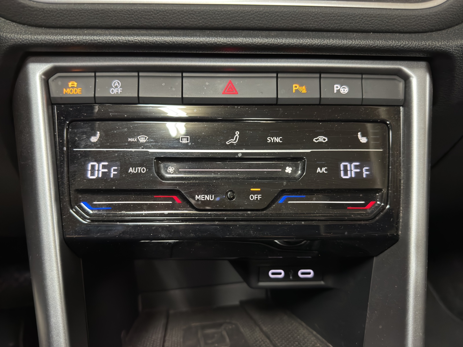 VW T-Roc Cabriolet 1.5 TSI EVO Style DSG-image-15