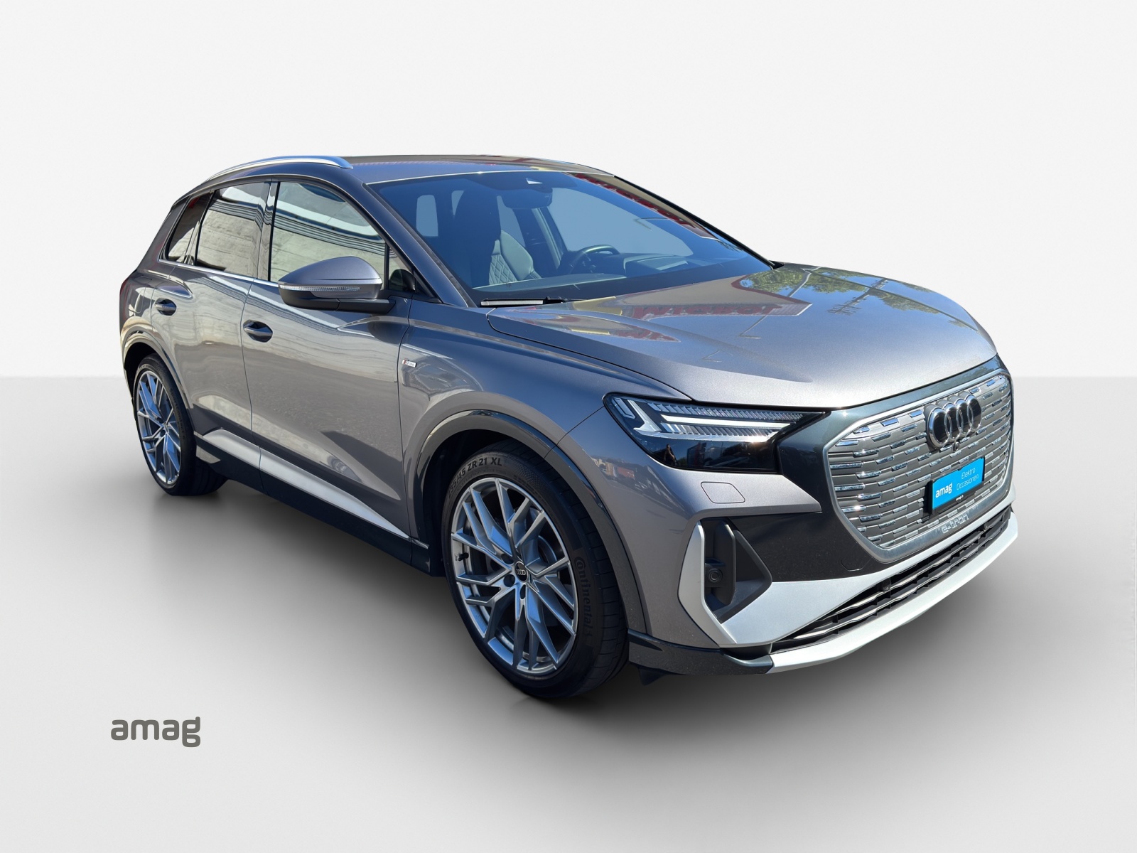 AUDI Q4 e-tron 50 quattro-image-6
