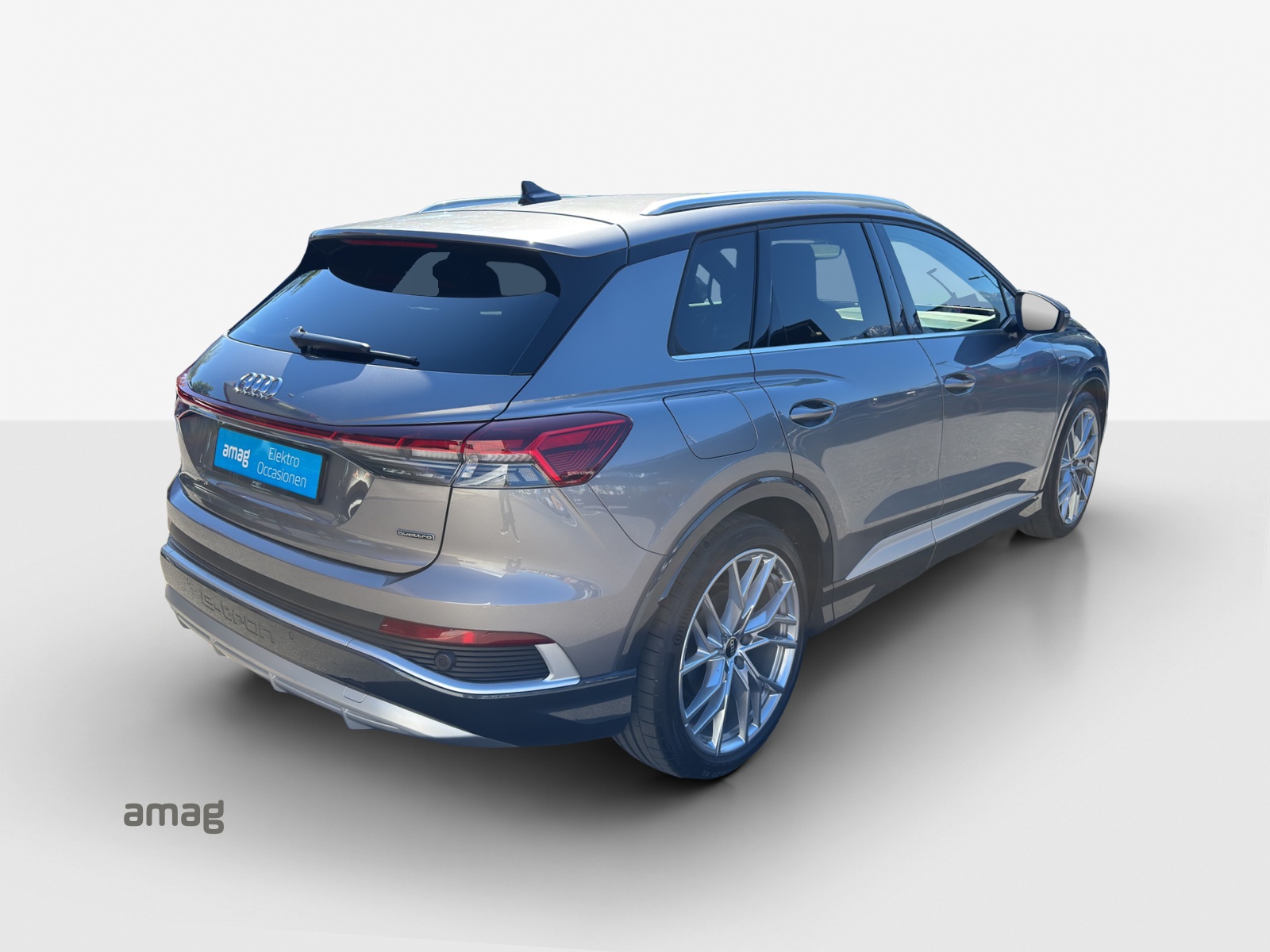 AUDI Q4 e-tron 50 quattro-image-5