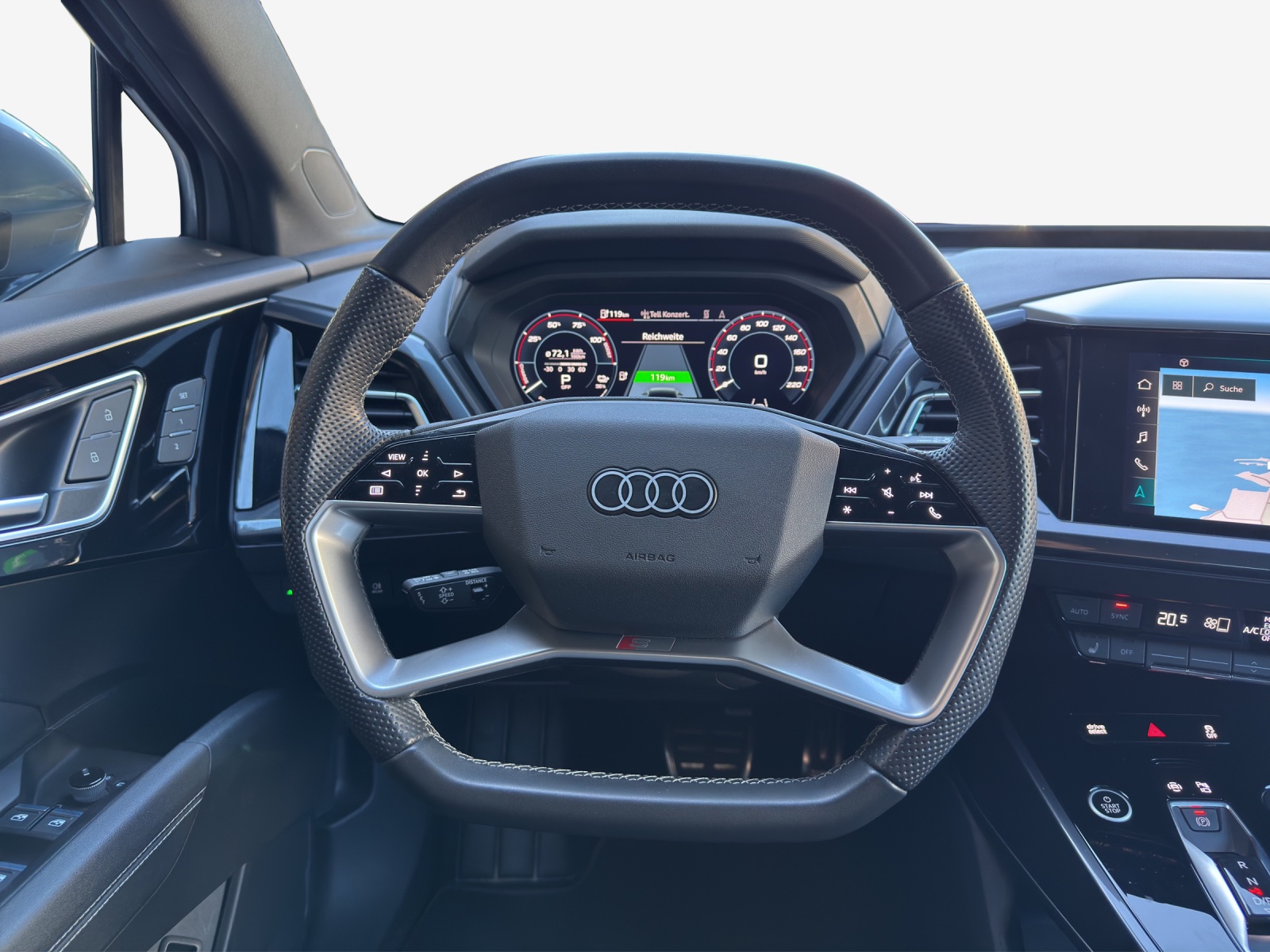 AUDI Q4 e-tron 50 quattro-image-10