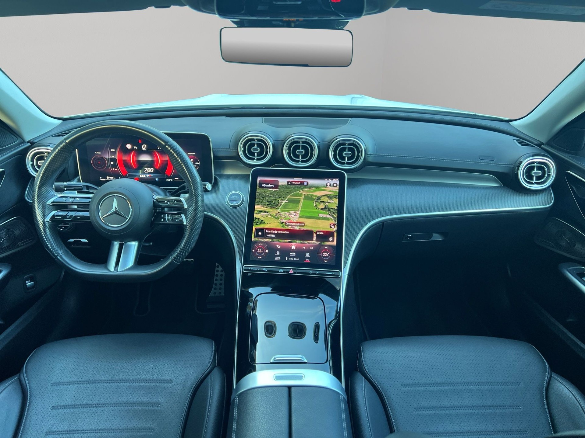 MERCEDES-BENZ C 180 AMG Line-image-12