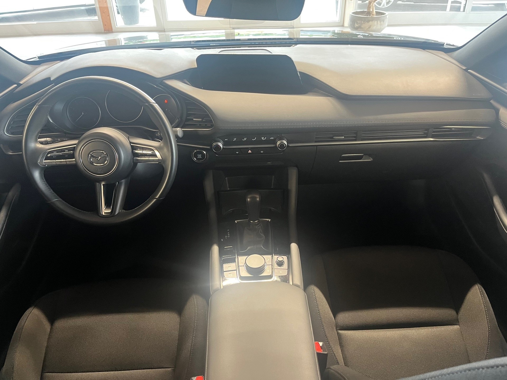MAZDA 3 Hatchback SKYACTIV-X M Hybrid 180 Ambition AWD Automat-image-9