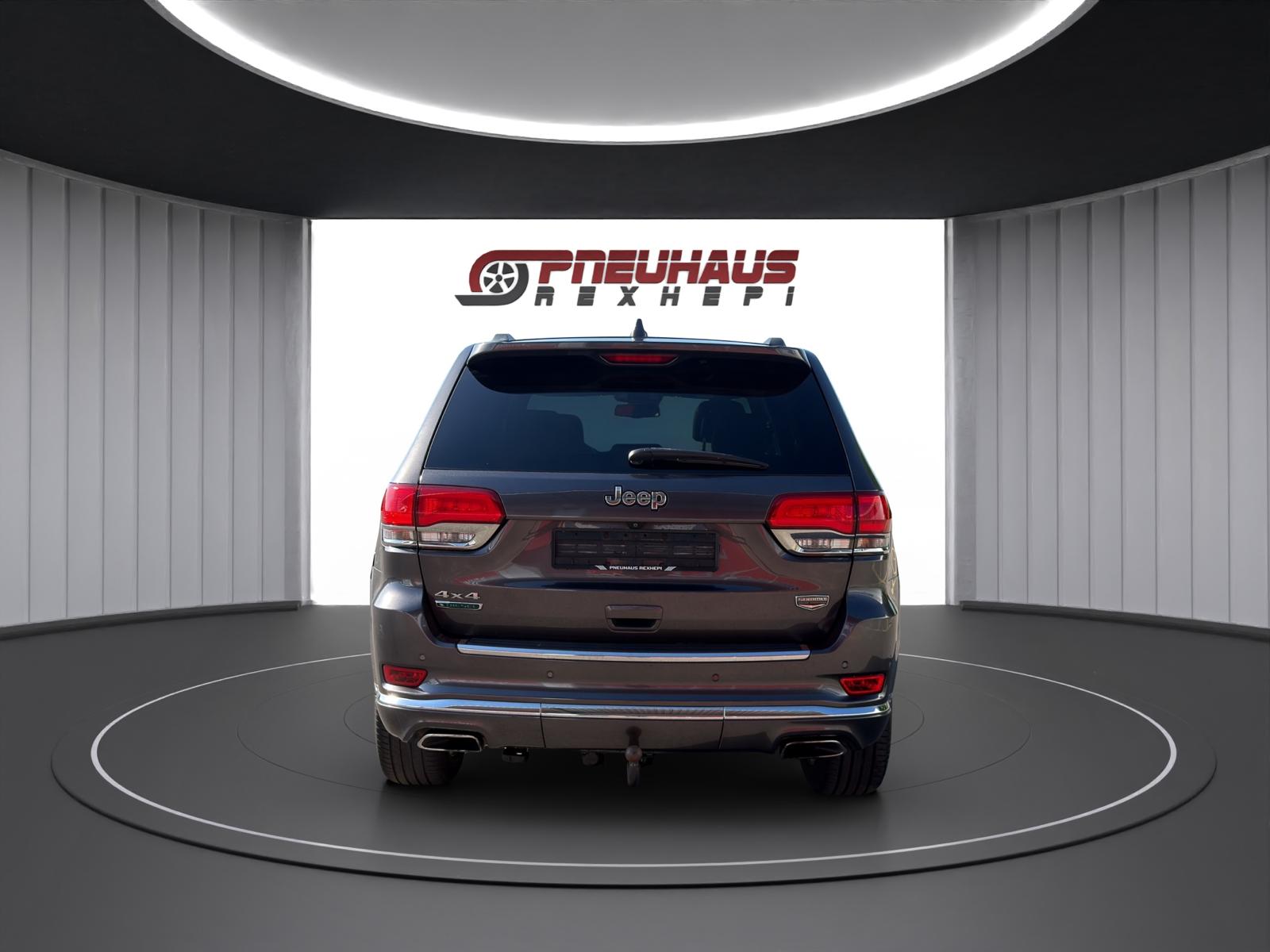 JEEP Grand Cherokee 3.0 CRD Summit Automatic-image-4