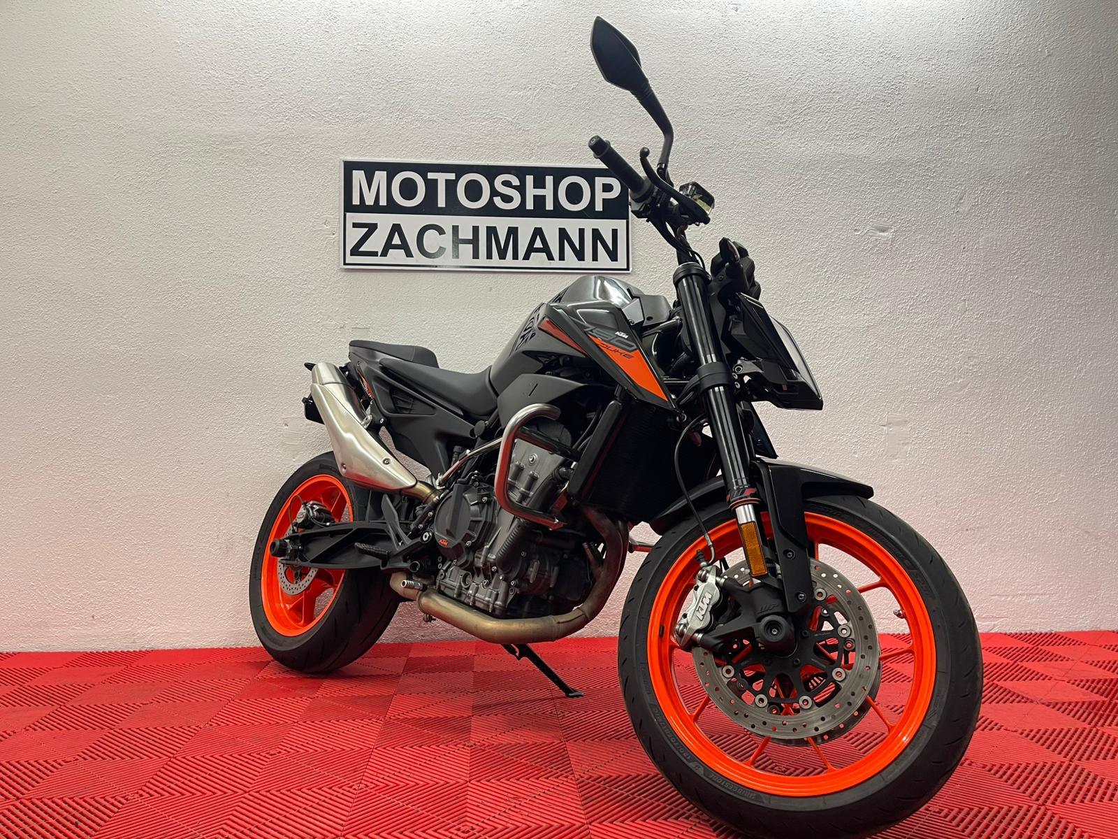 KTM 790 Duke L Black ABS-showroom-element-2
