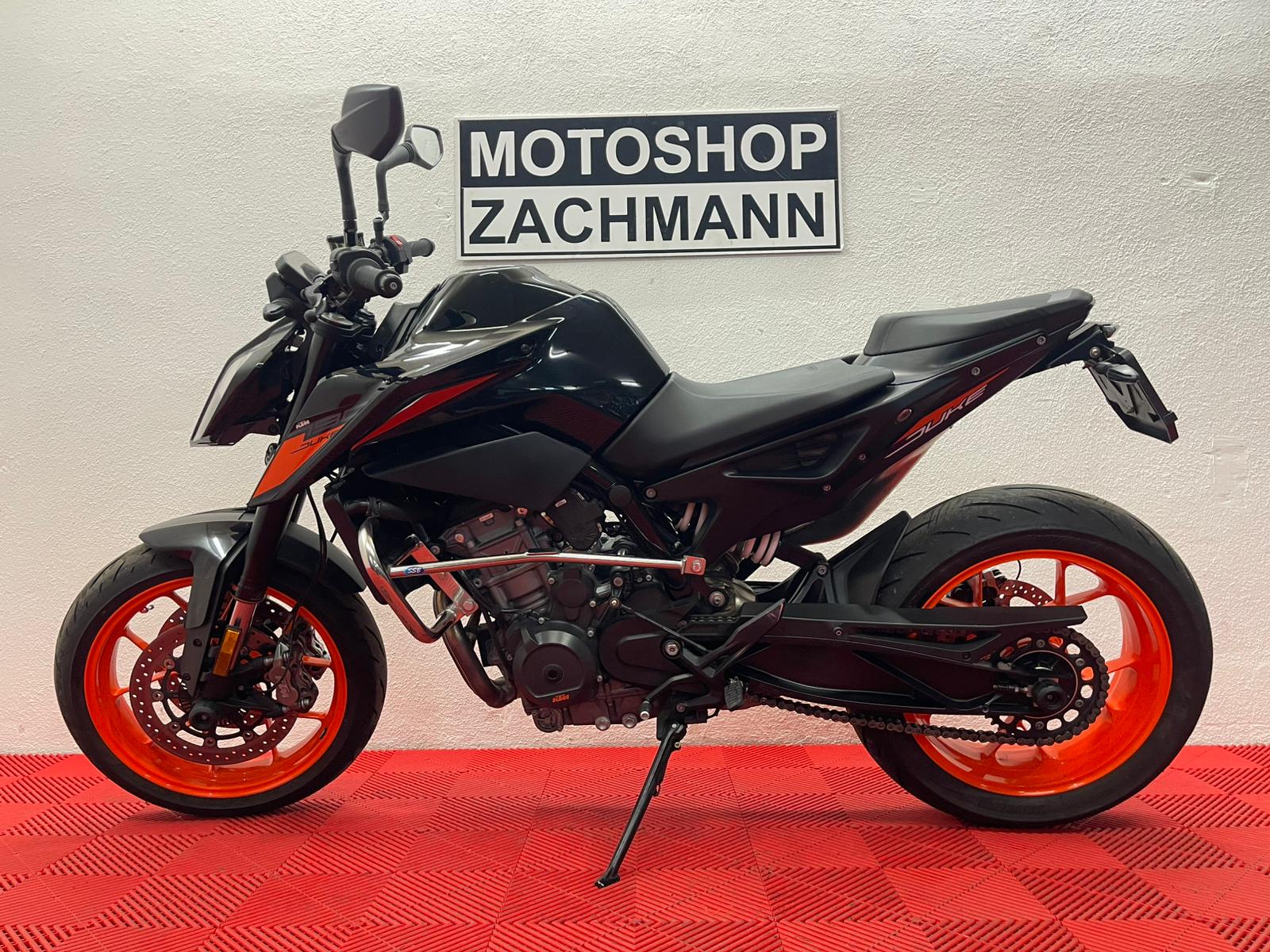 KTM 790 Duke L Black ABS-showroom-element-3