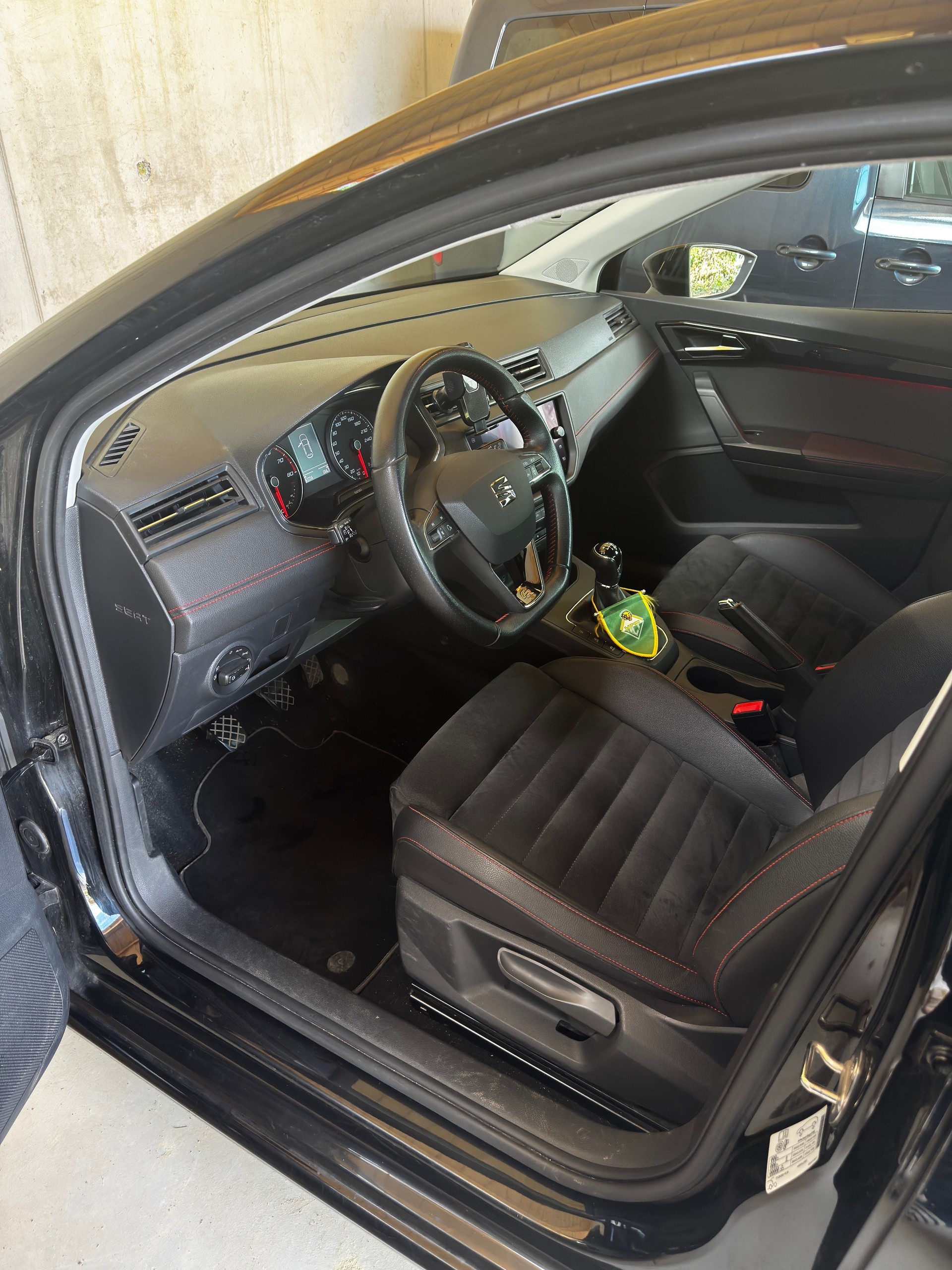 SEAT 1.0 TSI 115 FR-image-1