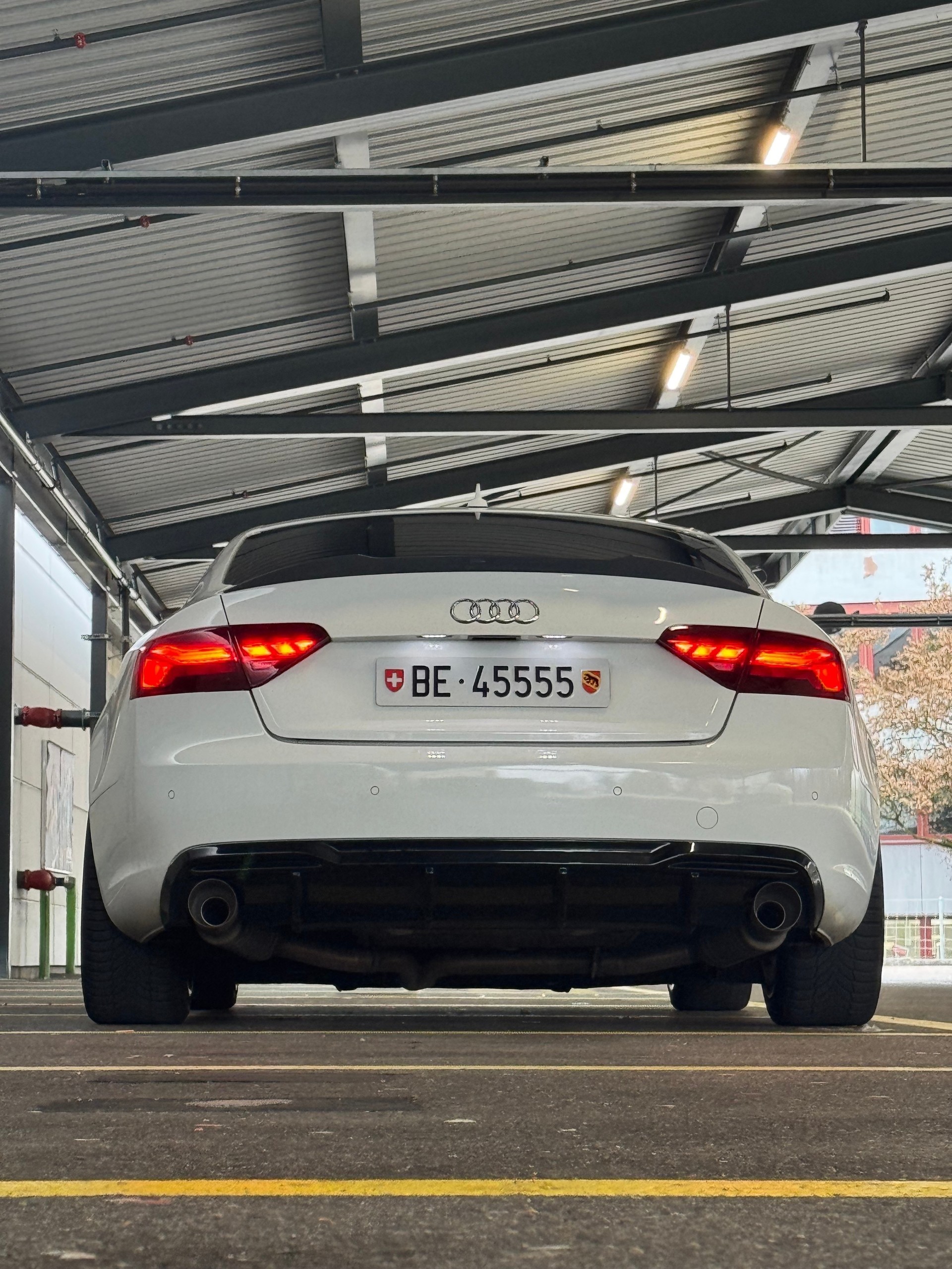 AUDI A5 Coupé 3.0 TDI-image-9