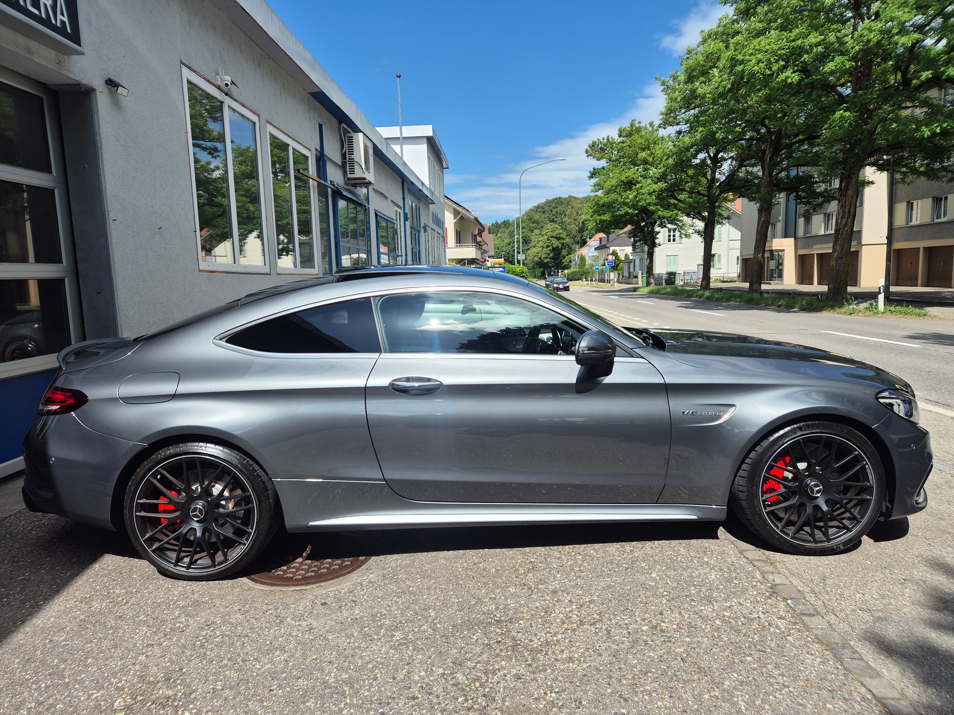 MERCEDES-BENZ C 63 S AMG 9G-tronic * 1 Hand * Mercedes Swiss Garantie bis 05.2027 * Panoramadach * Head up Diplay * Burmester *-image-2