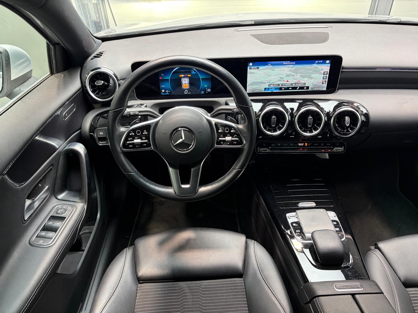 MERCEDES-BENZ A 200 Progressive 7G-DCT - Attelage-image-19