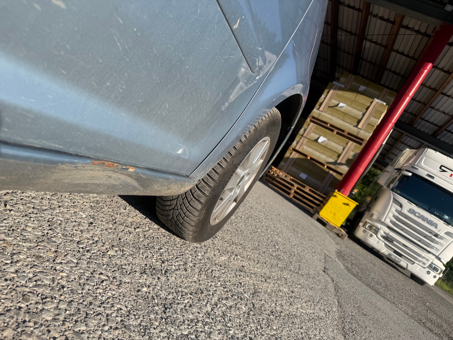 VW Touran 2.0 EcoFuel Trendline-image-12