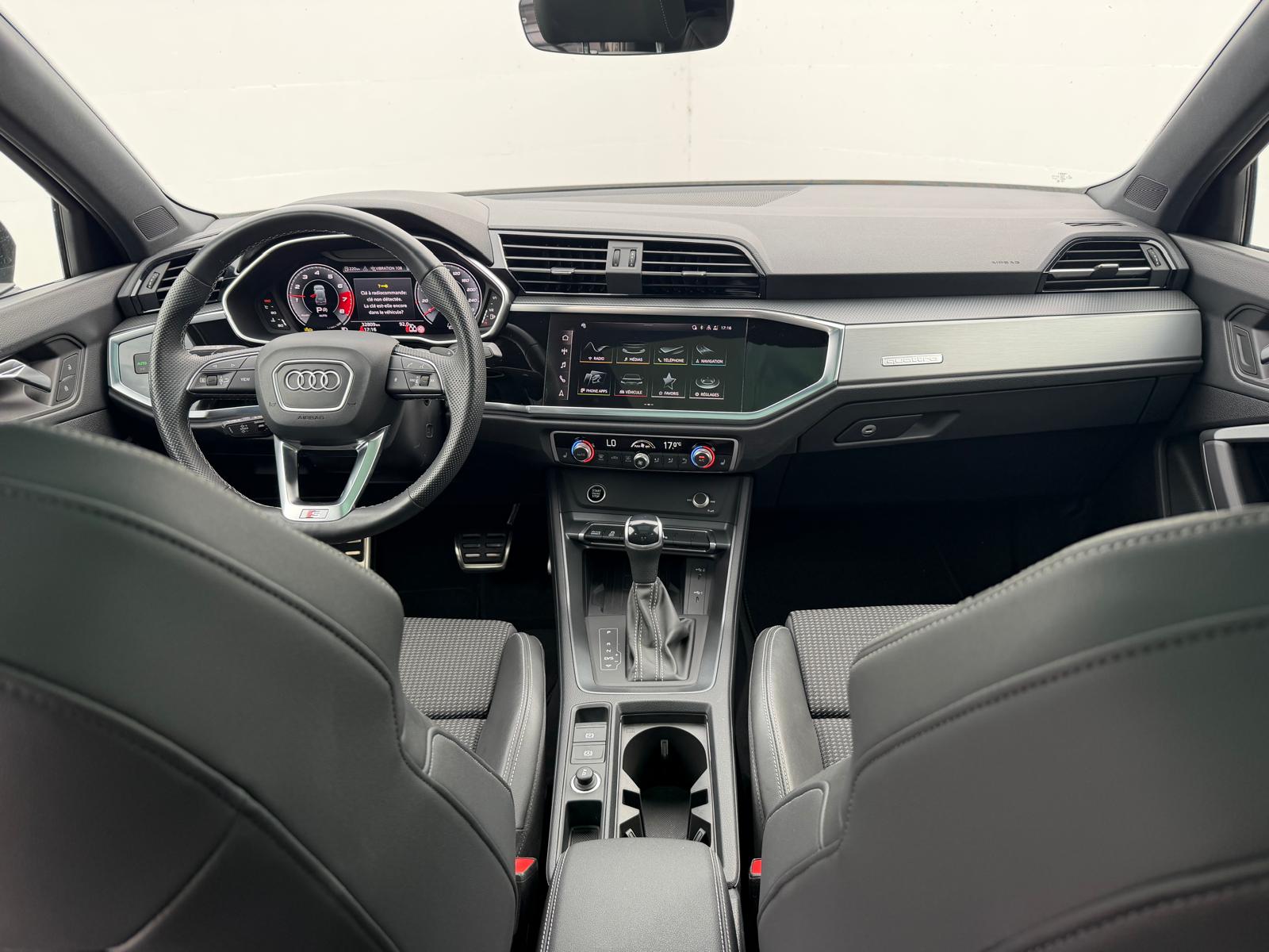 AUDI Q3 Sportback 45 TFSI S line quattro S-tronic-image-9