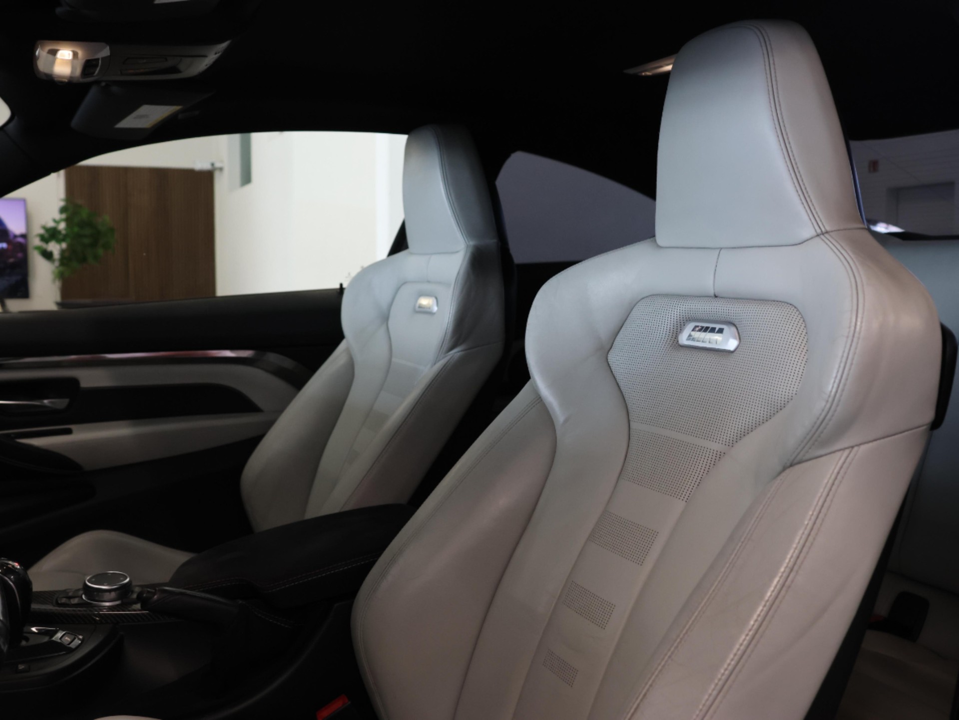 BMW M4 Coupé DKG *Harmon Kardon* *Sitzheizung* *Rückfahrkamera*-image-18