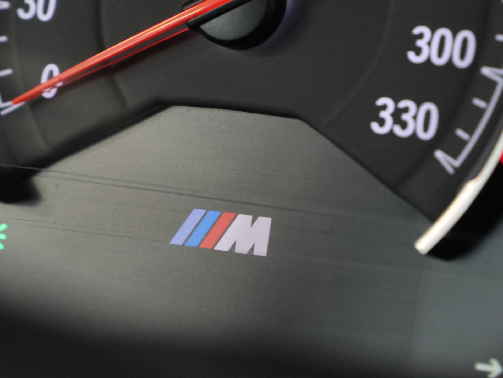 BMW M4 Coupé DKG *Harmon Kardon* *Sitzheizung* *Rückfahrkamera*-image-24