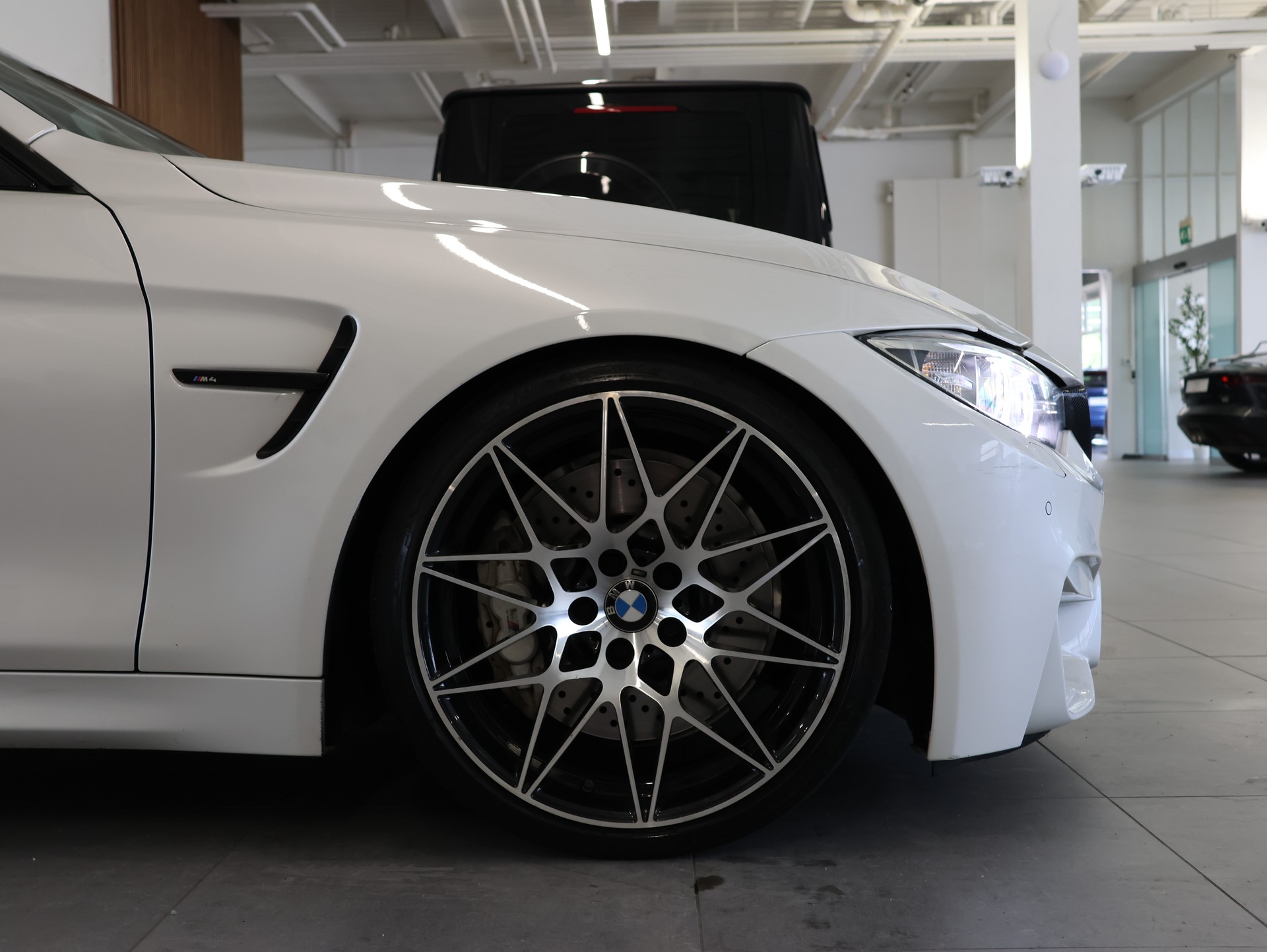 BMW M4 Coupé DKG *Harmon Kardon* *Sitzheizung* *Rückfahrkamera*-image-7