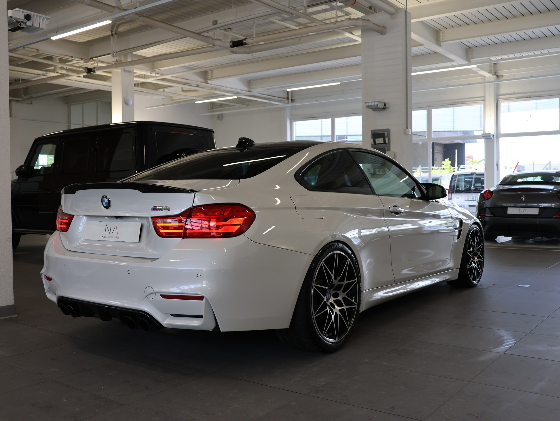 BMW M4 Coupé DKG *Harmon Kardon* *Sitzheizung* *Rückfahrkamera*-image-5