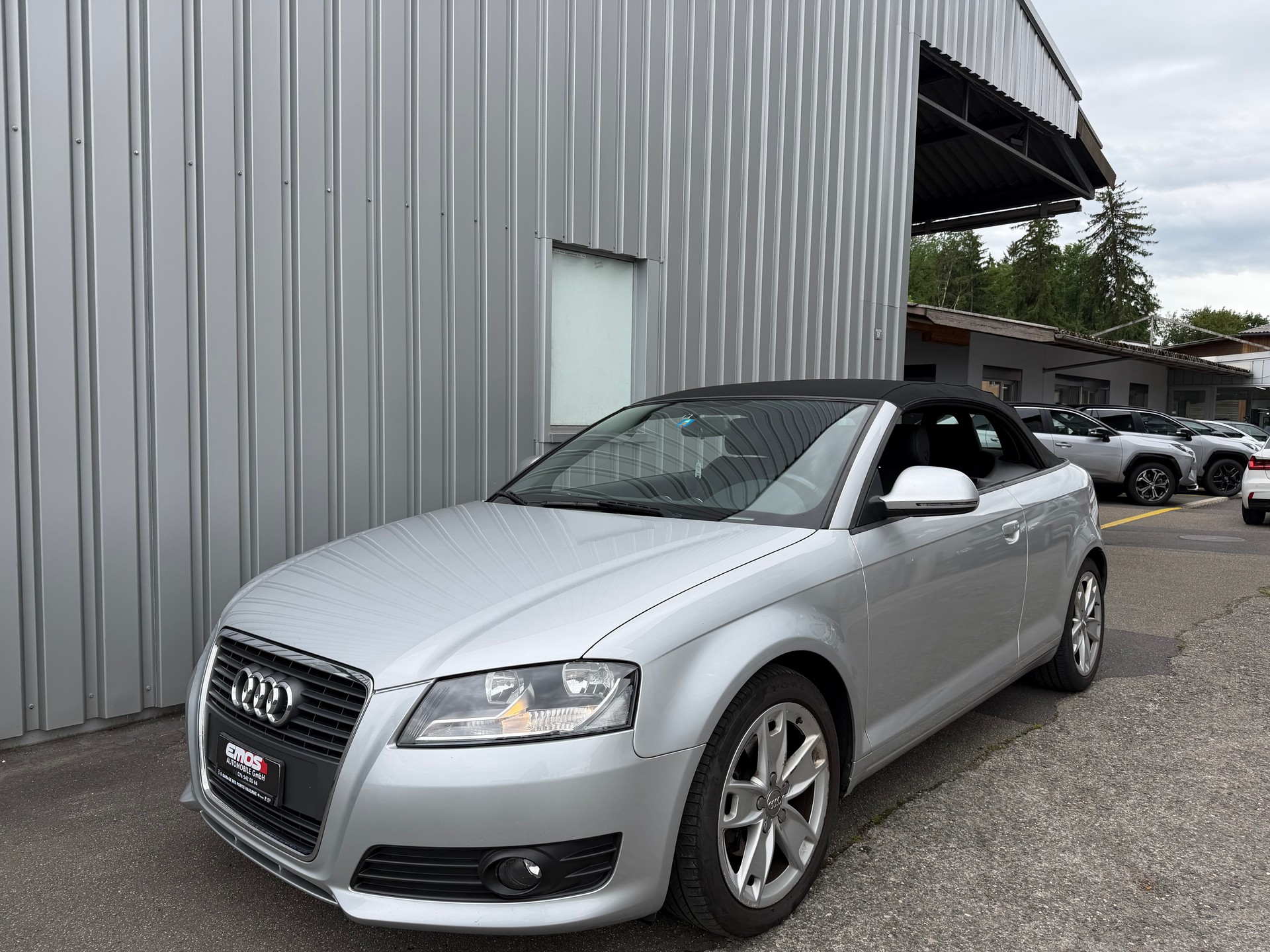 AUDI A3 Cabriolet 1.8 TFSI Ambition S-tronic-image-5