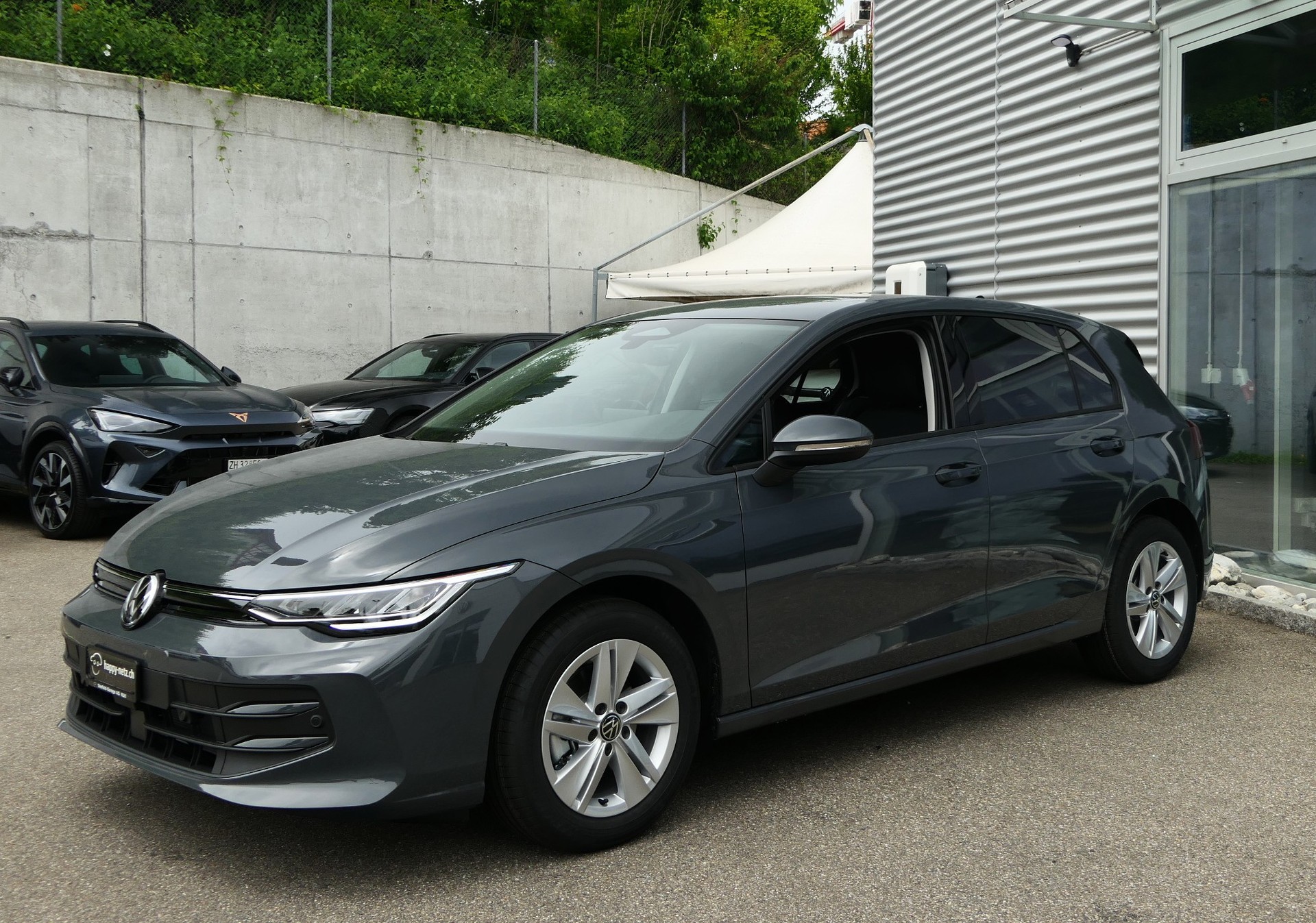 VW Golf 1.5 e TSI mHEV Value DSG-image-2