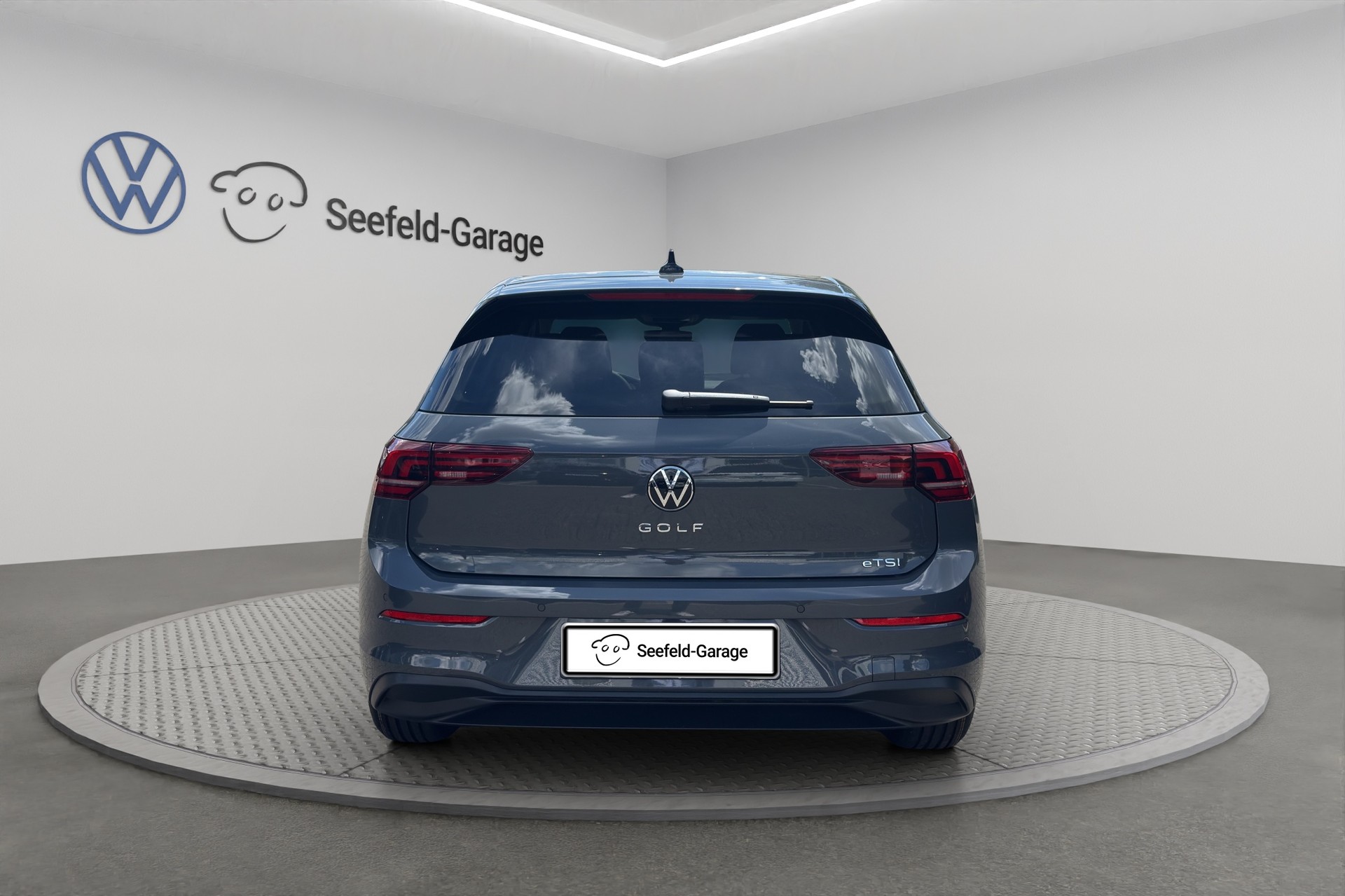 VW Golf 1.5 e TSI mHEV Value DSG-image-4