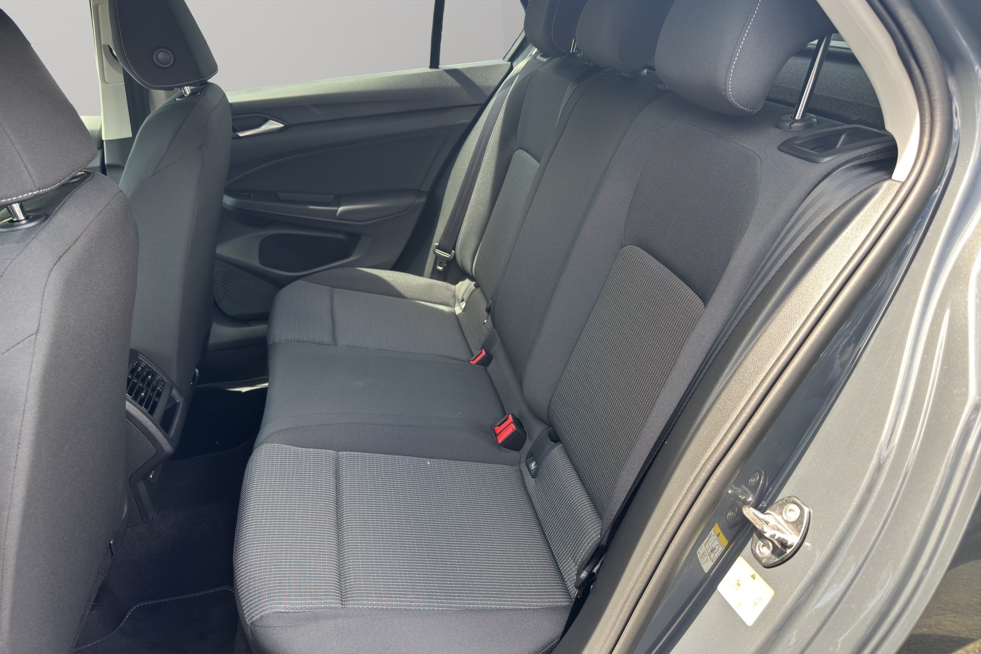 VW Golf 1.5 e TSI mHEV Value DSG-image-5