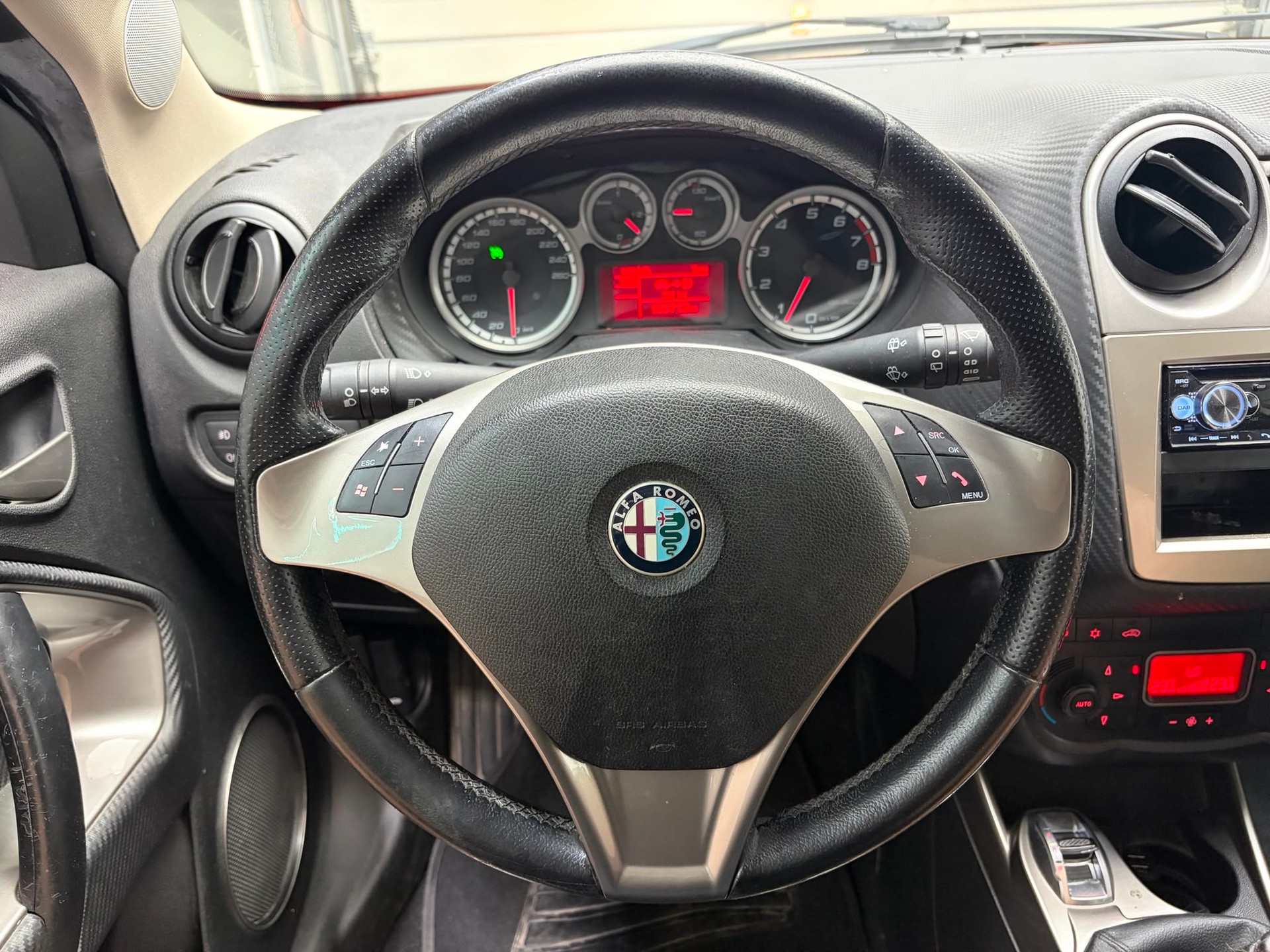 ALFA ROMEO MiTo 1.4 TB Distinctive-image-14
